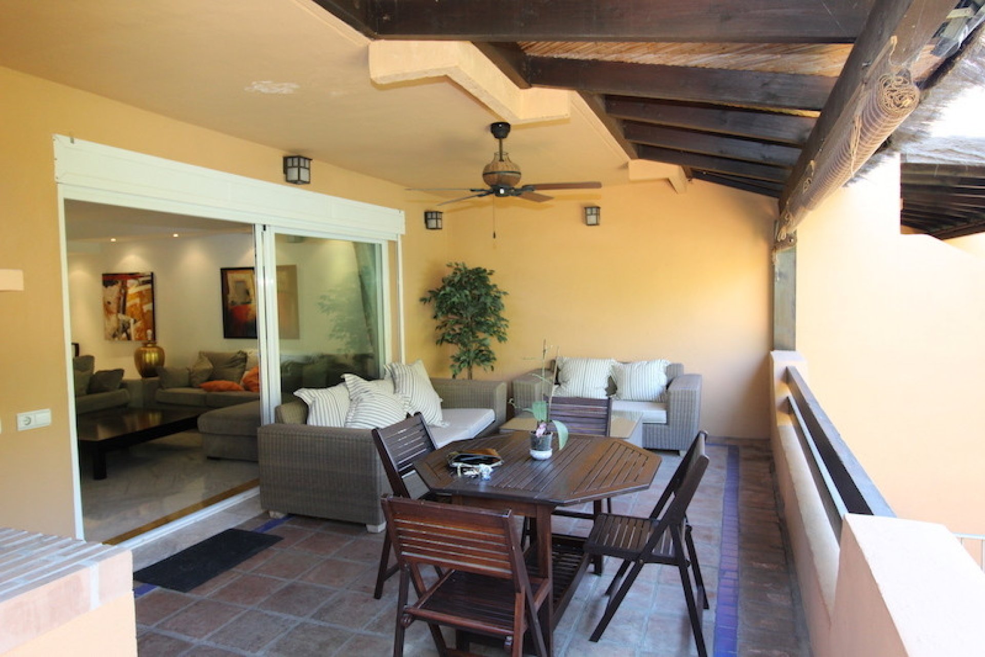 Resale - House - Semi-Detached House - Marbella - The Golden Mile