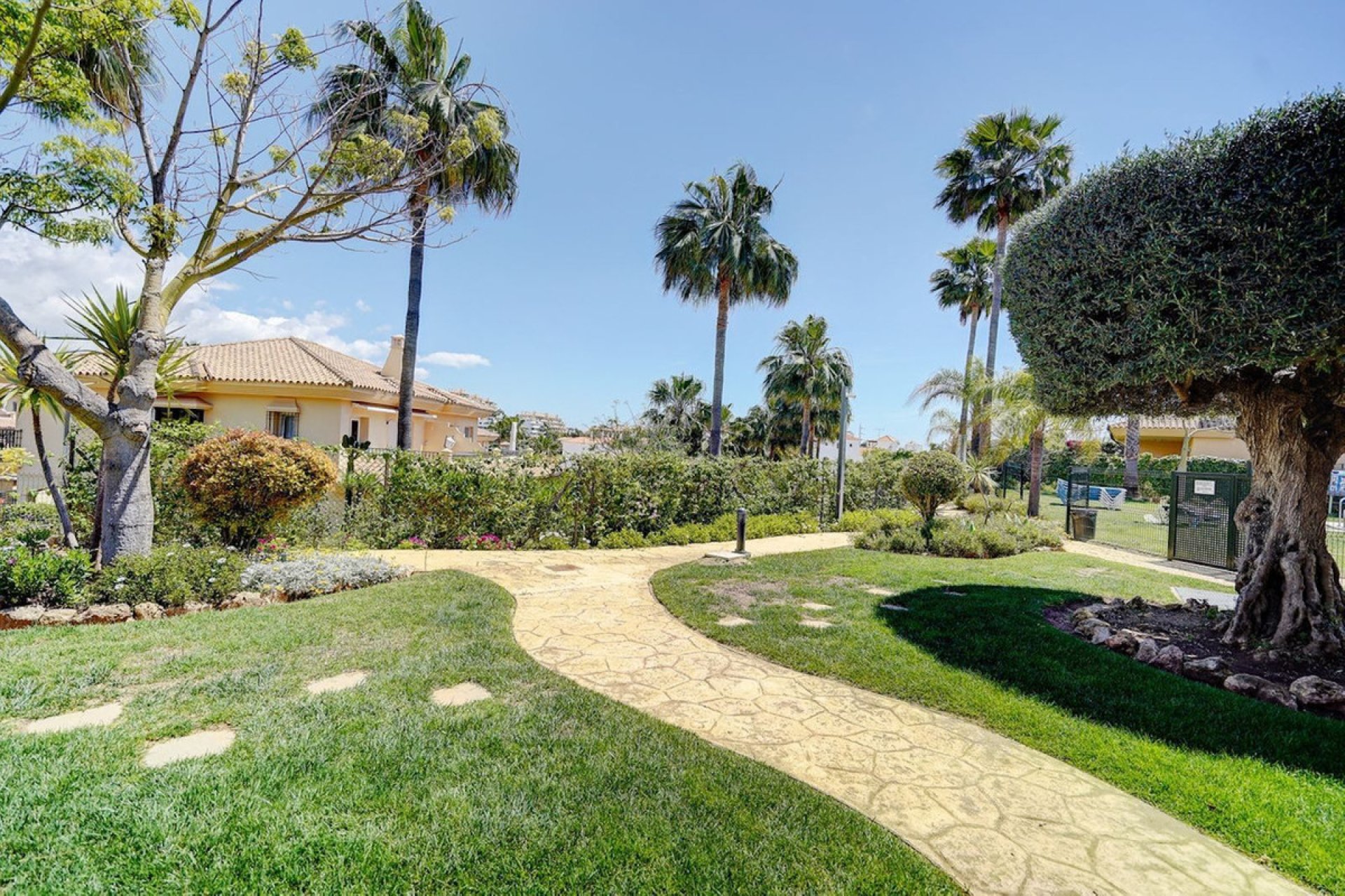 Resale - House - Semi-Detached House - Mijas - Riviera Del Sol