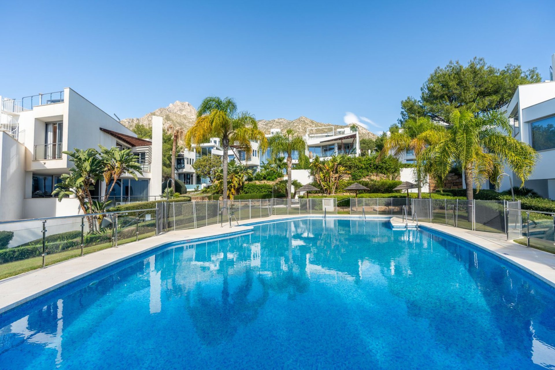 Resale - House - Sierra Blanca