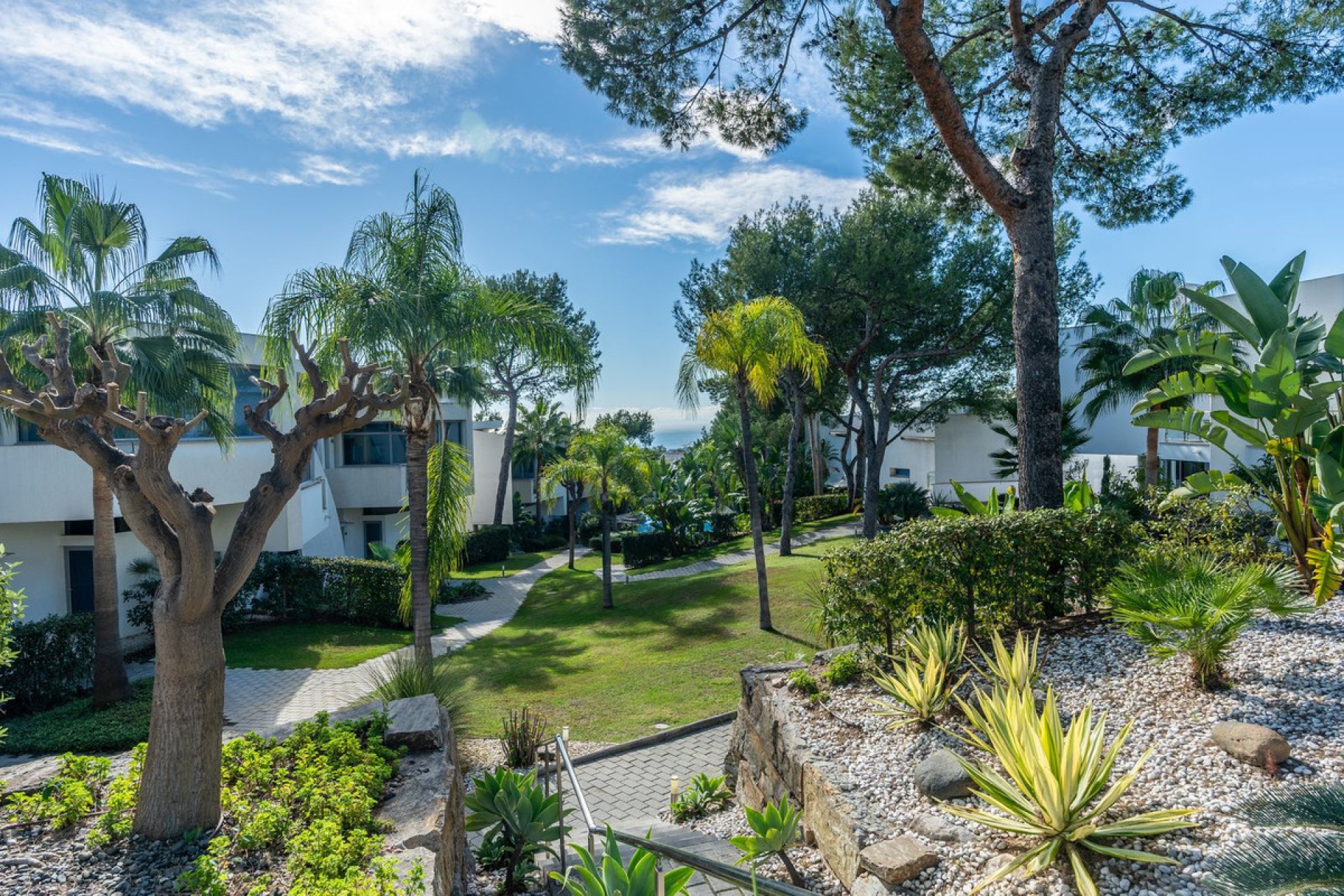 Resale - House - Sierra Blanca