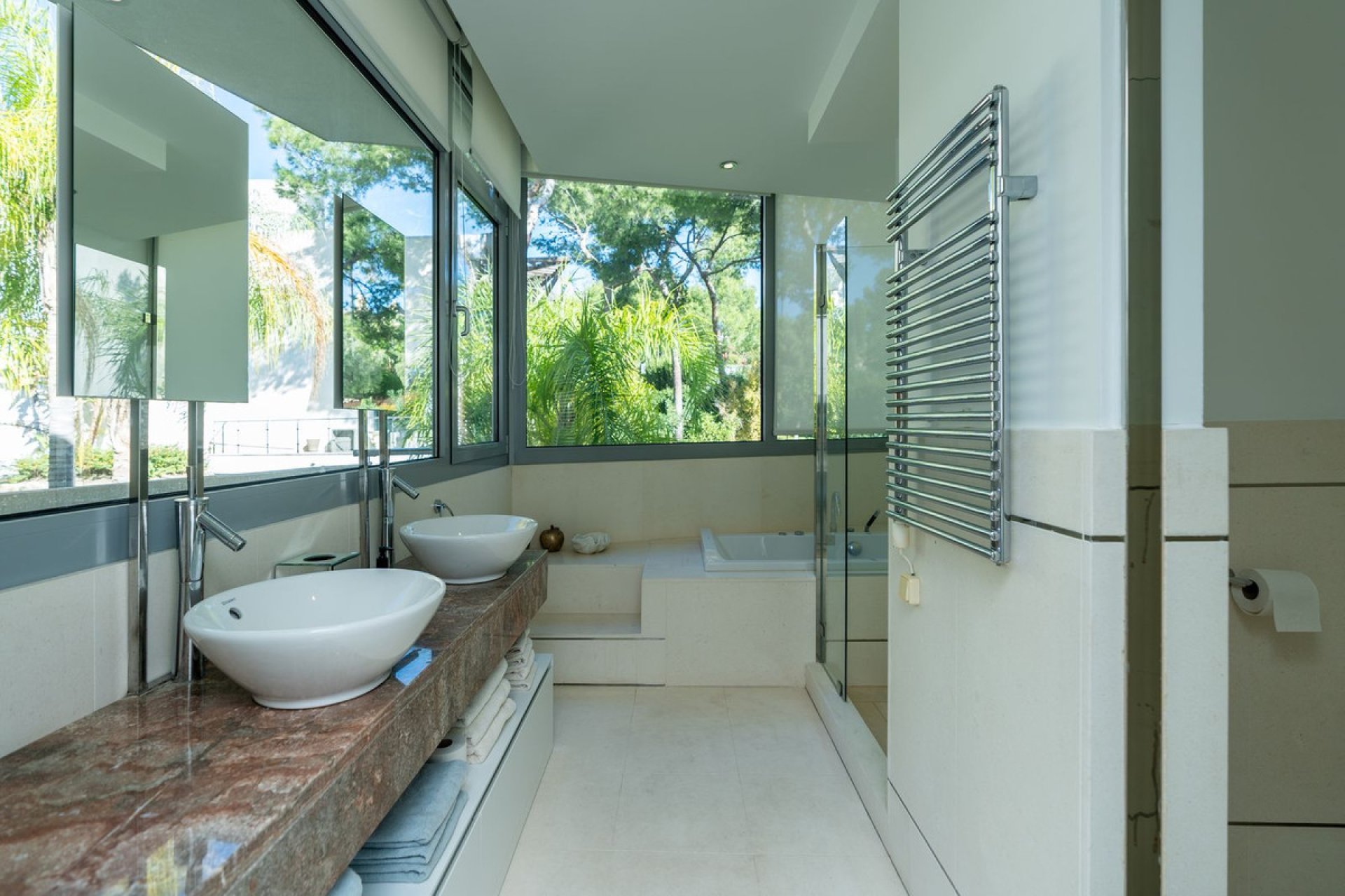 Resale - House - Sierra Blanca