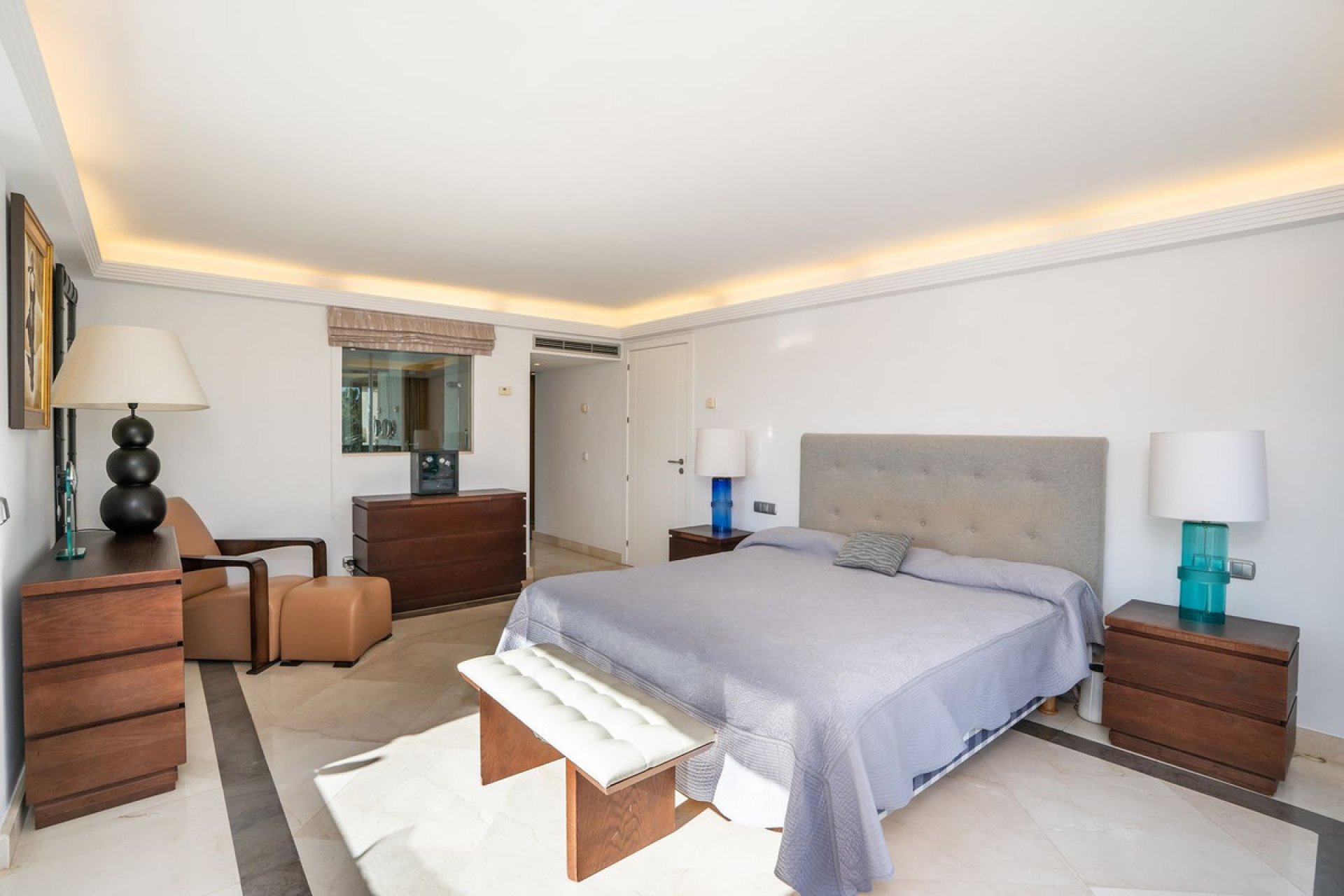 Resale - House - The Golden Mile