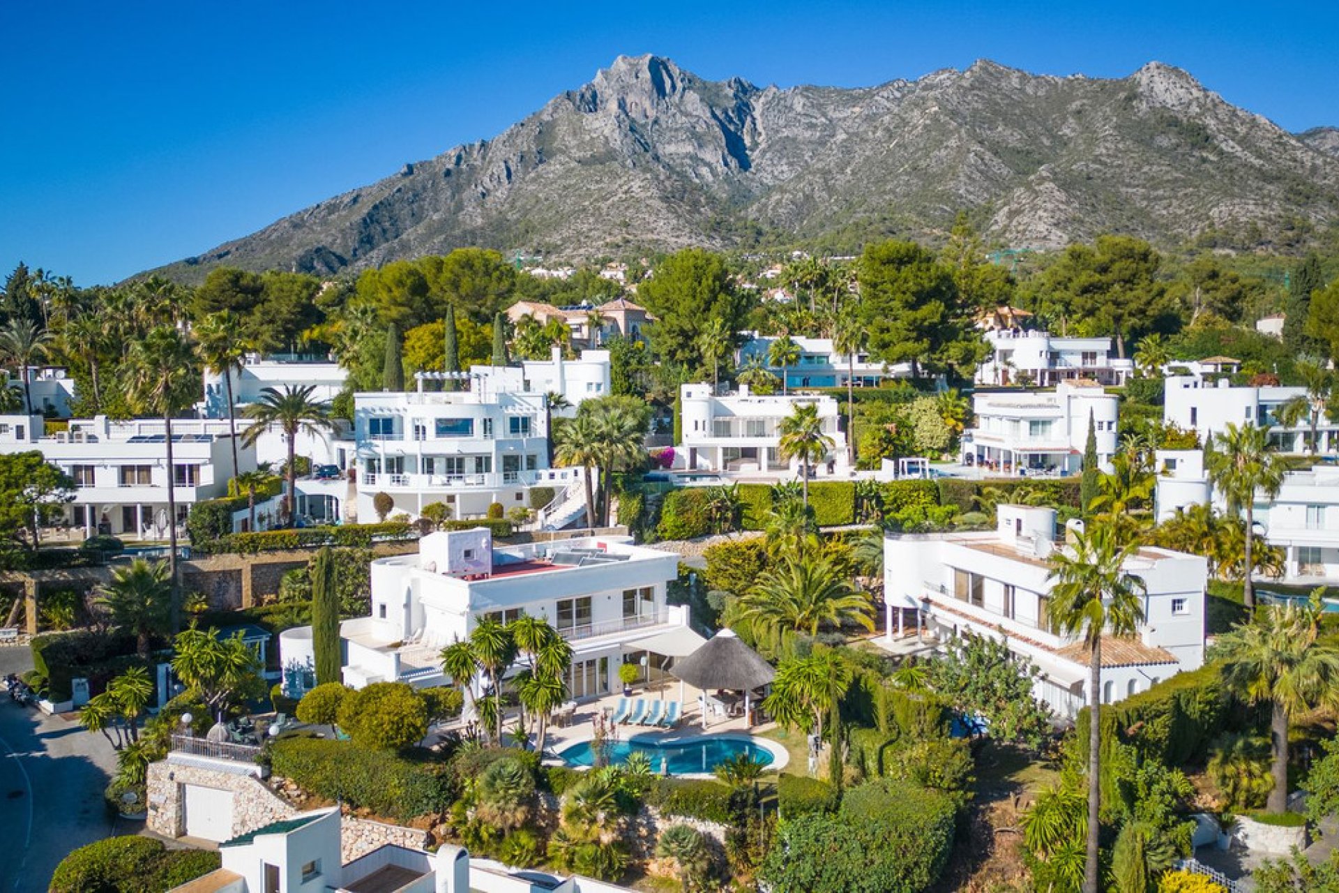 Resale - House - The Golden Mile