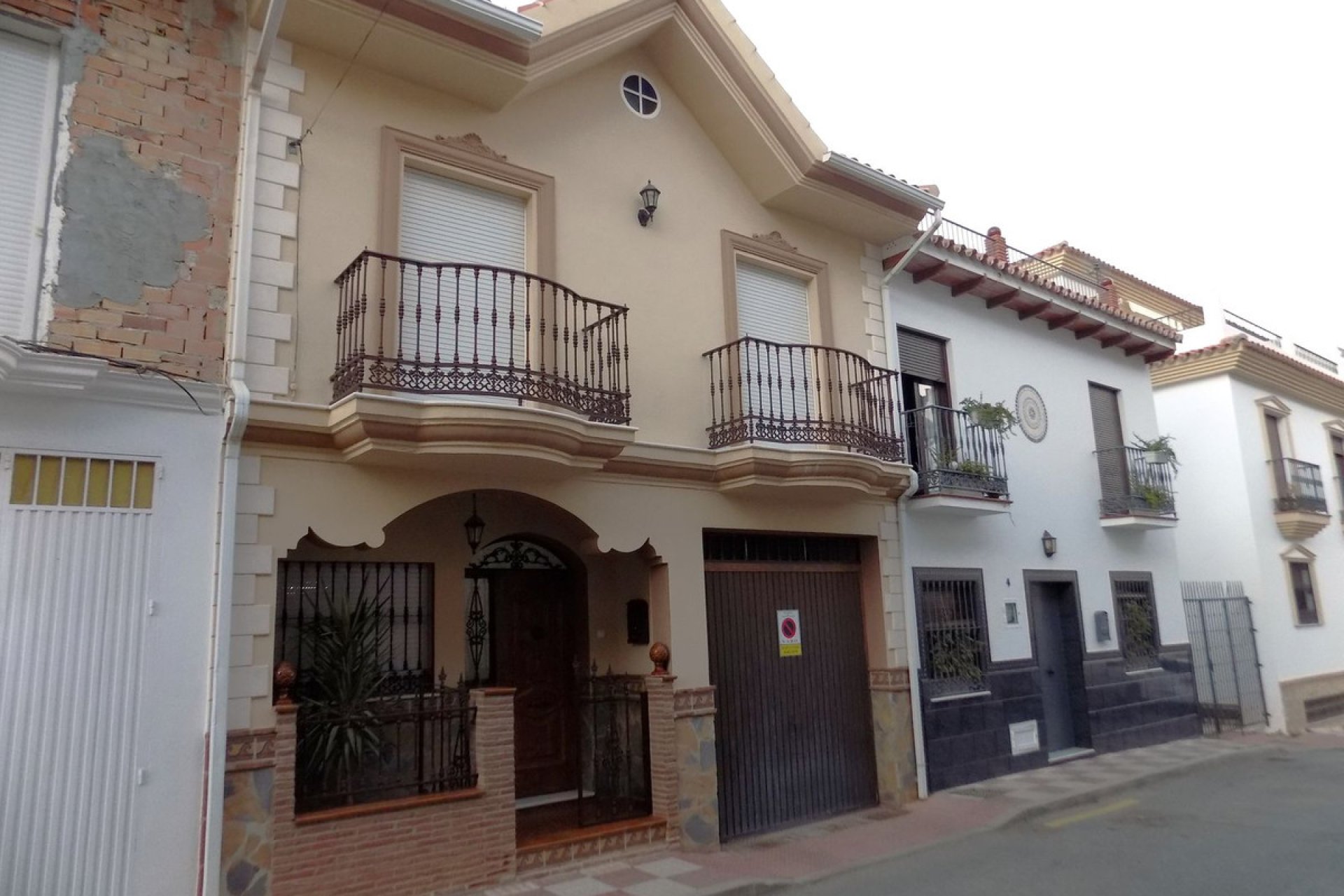 Resale - House - Townhouse - Alhaurín el Grande - Alhaurín el Grande Centro