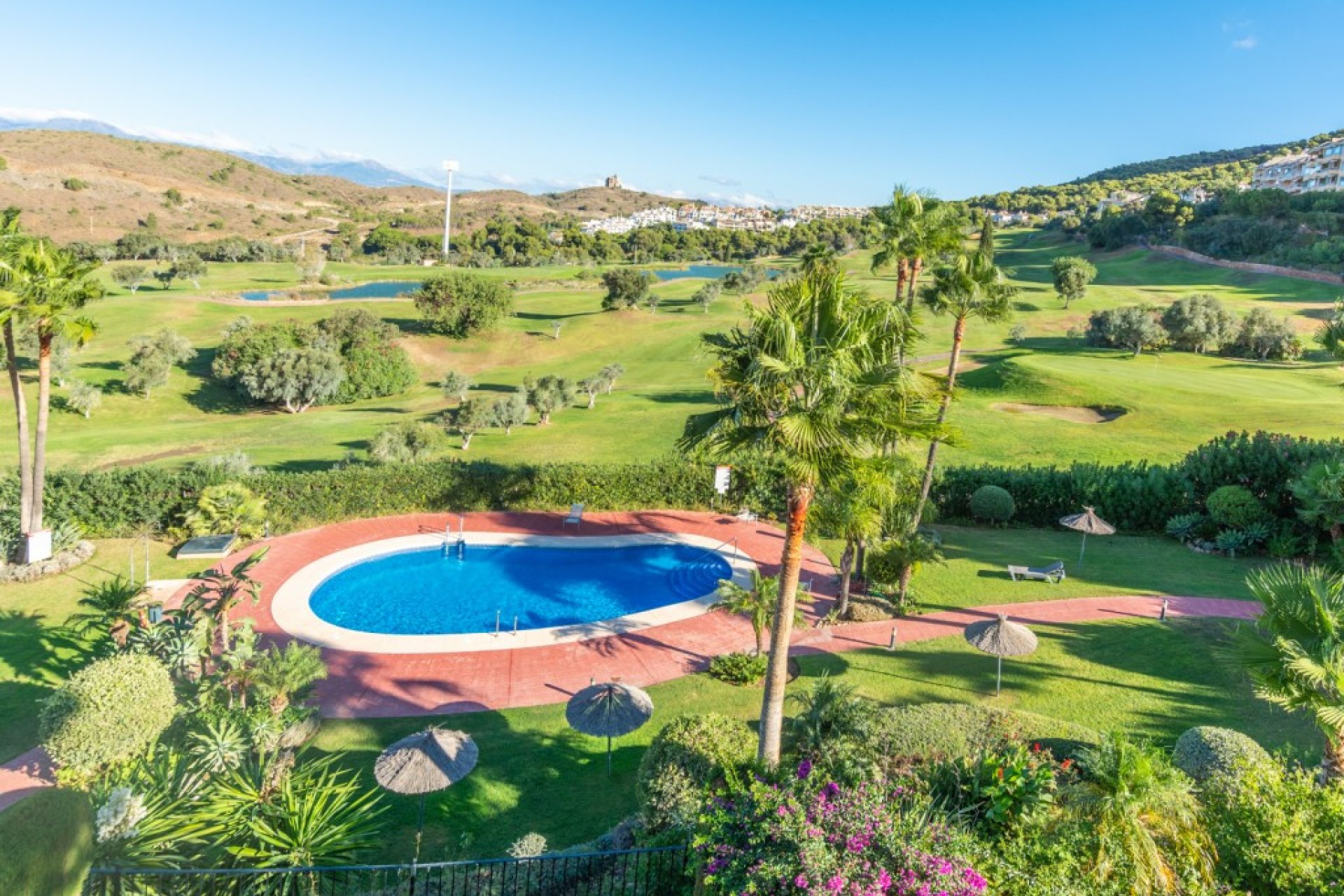 Resale - House - Townhouse - Alhaurín el Grande - Alhaurin Golf