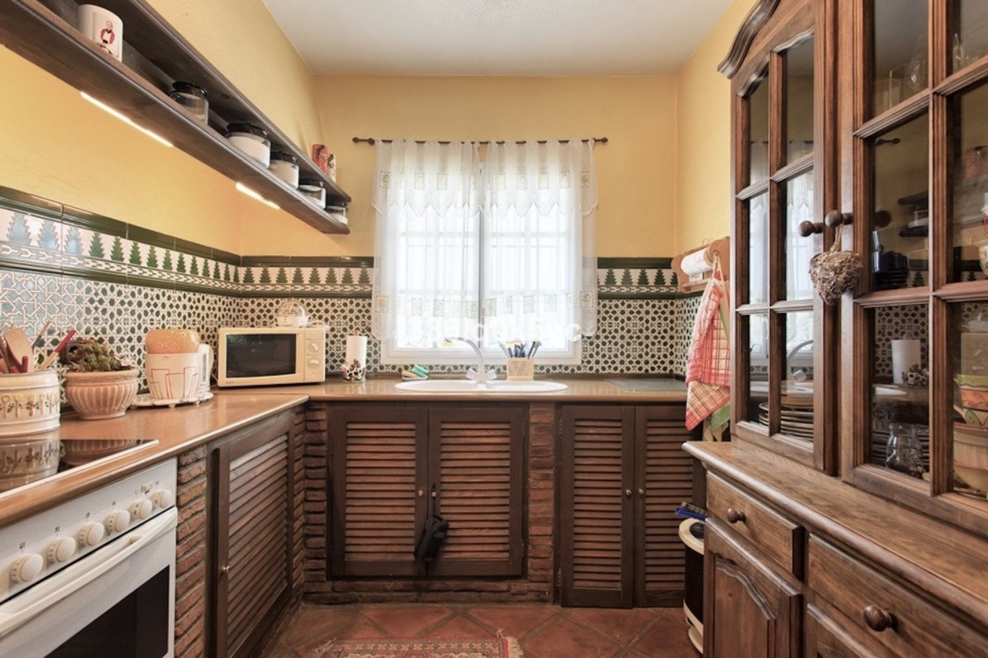 Resale - House - Townhouse - Benahavís - Benahavís Centro