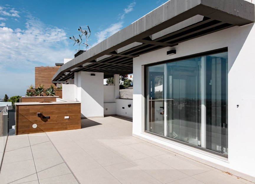 Resale - House - Townhouse - Benahavís - Benahavís Centro