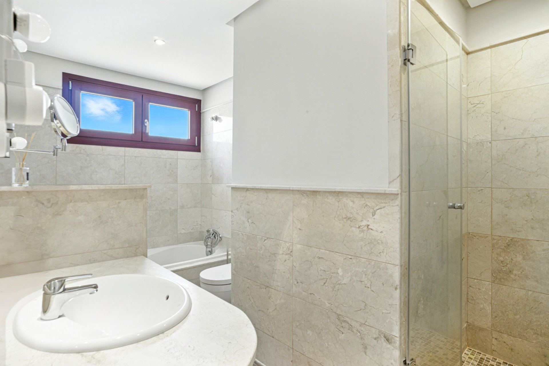 Resale - House - Townhouse - Benahavís - Benahavís Centro