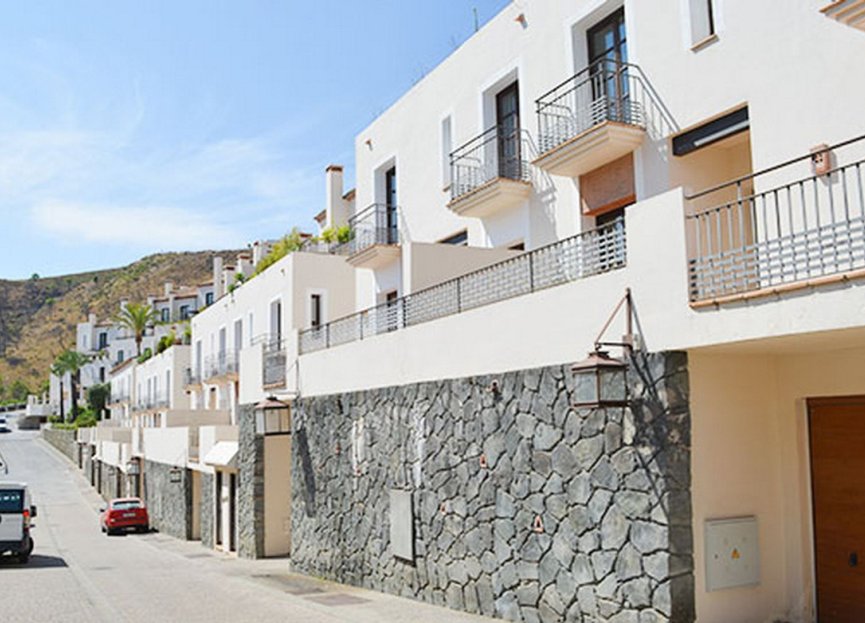 Resale - House - Townhouse - Benahavís - Benahavís Centro