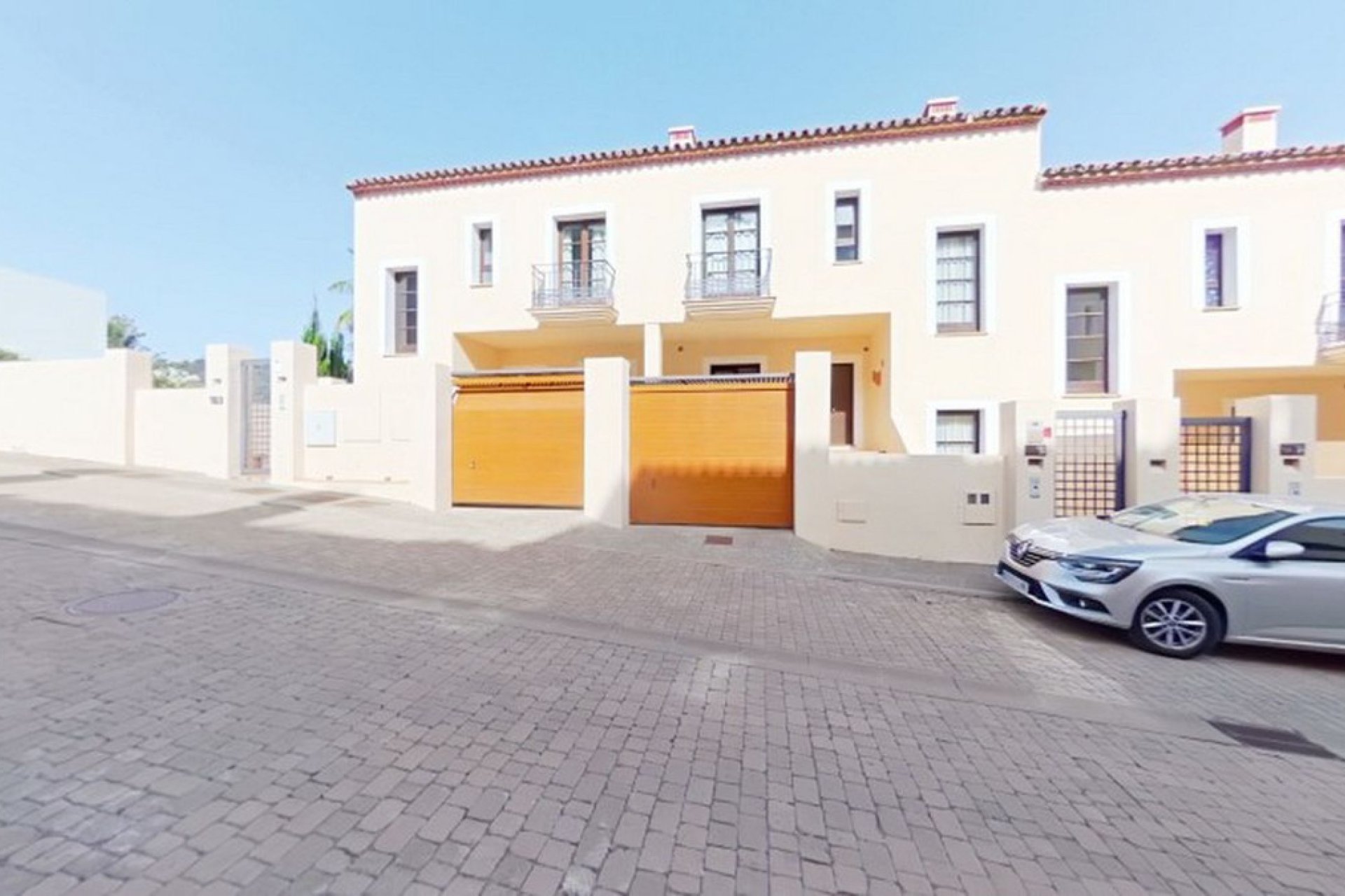 Resale - House - Townhouse - Benahavís - Benahavís Centro