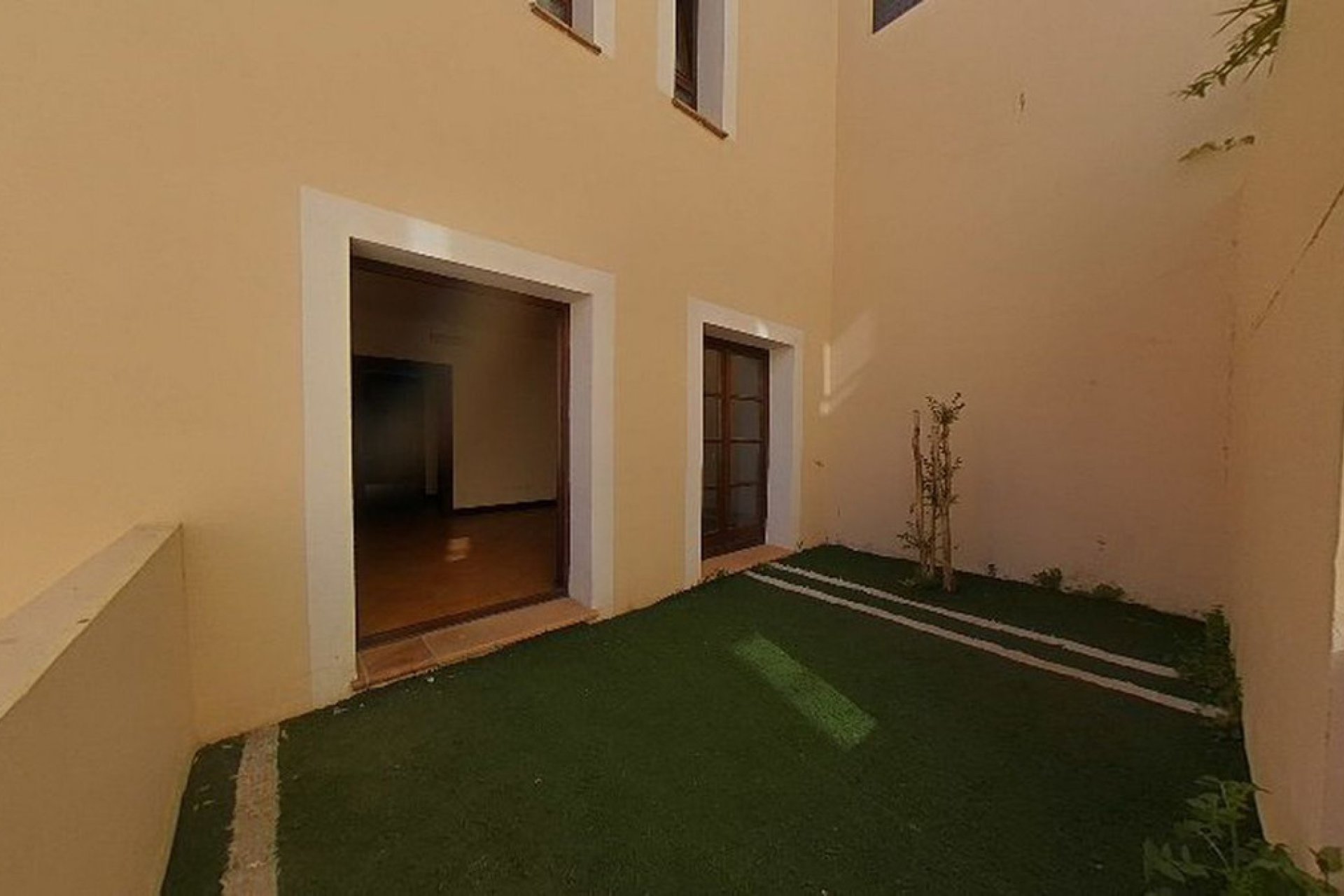 Resale - House - Townhouse - Benahavís - Benahavís Centro