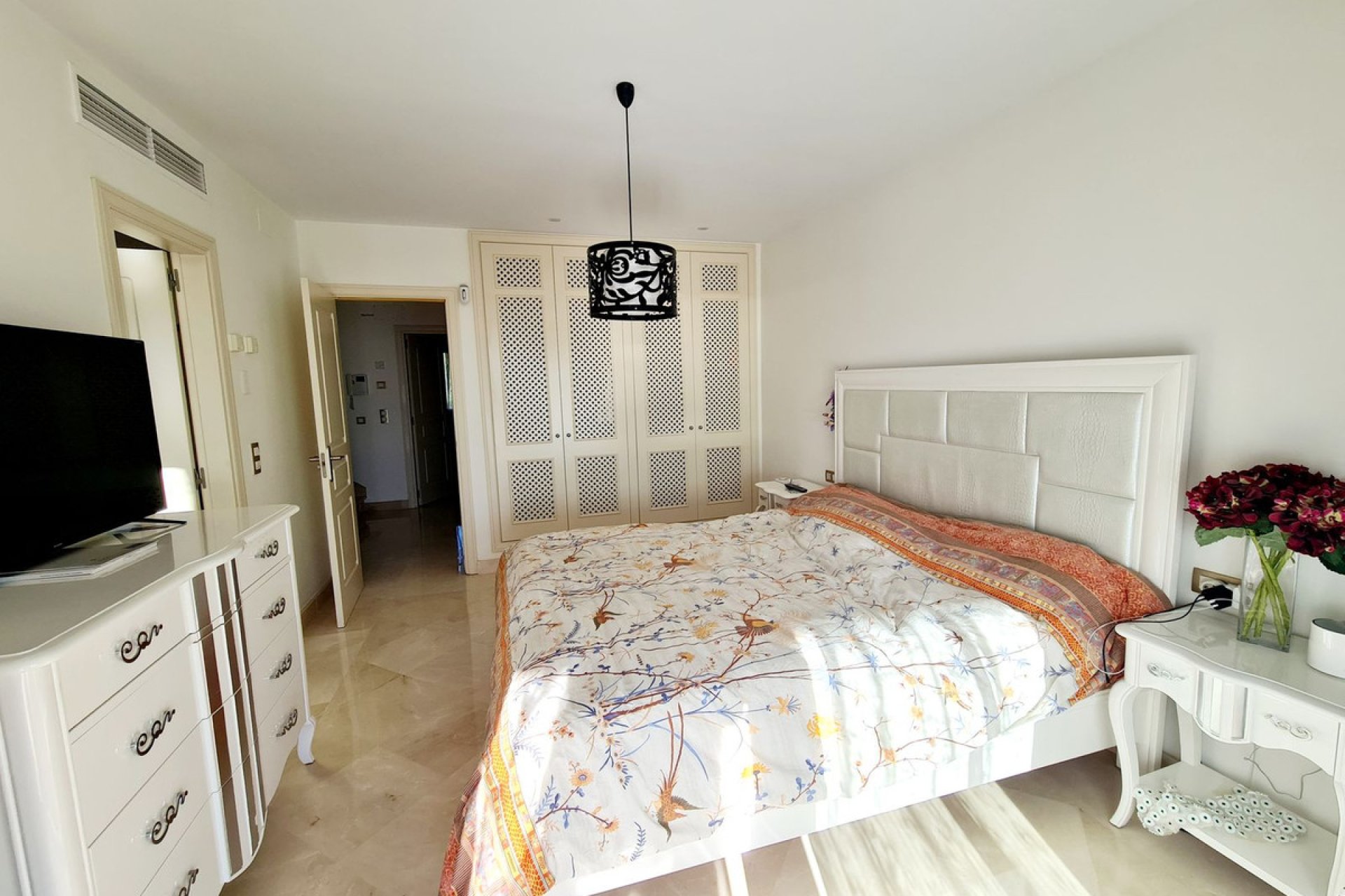 Resale - House - Townhouse - Benahavís - Benahavís Centro