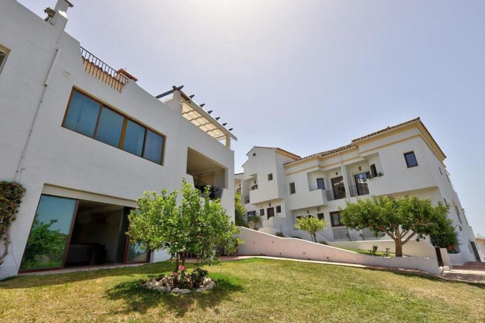 Resale - House - Townhouse - Benahavís - Benahavís Centro