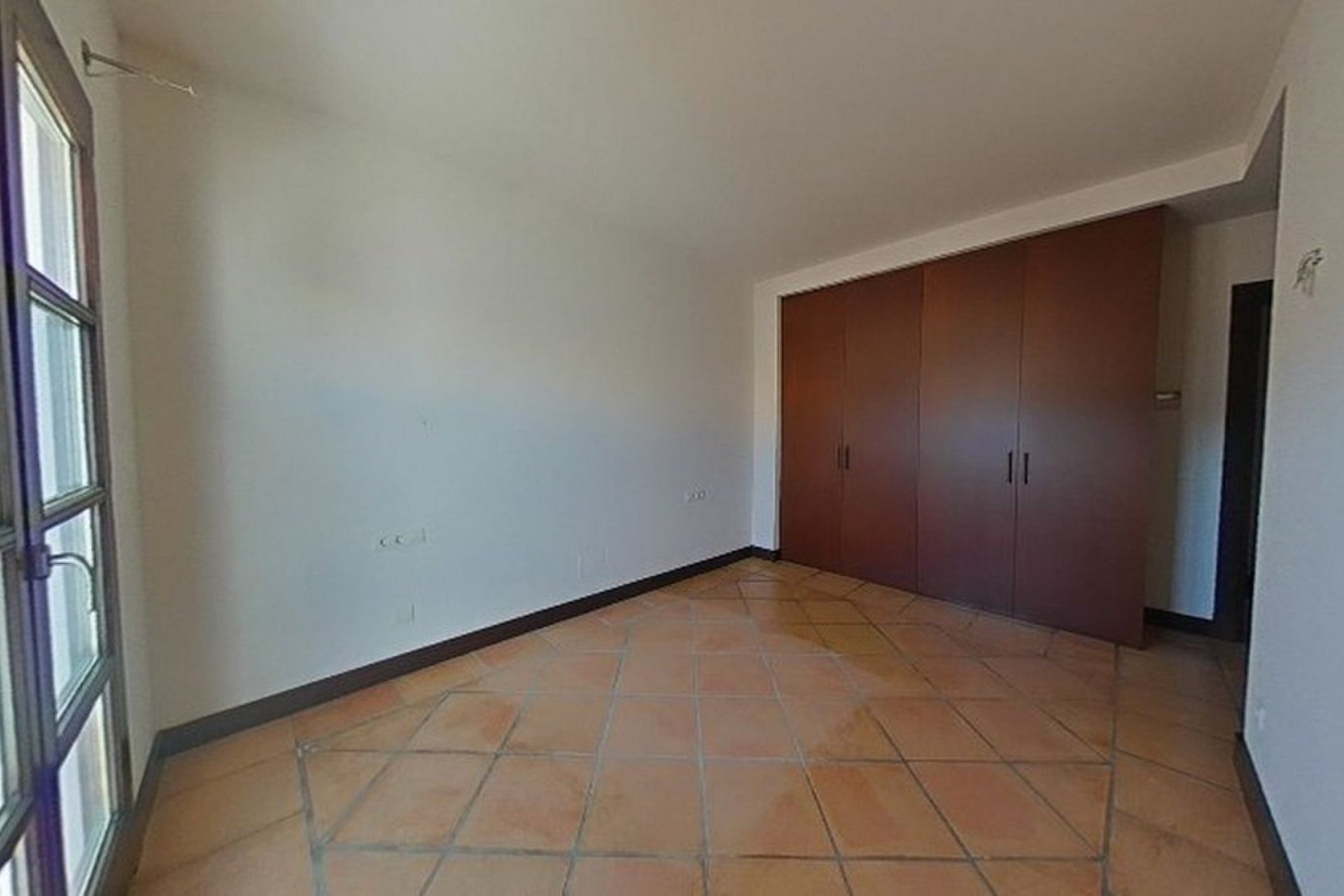 Resale - House - Townhouse - Benahavís - Benahavís Centro