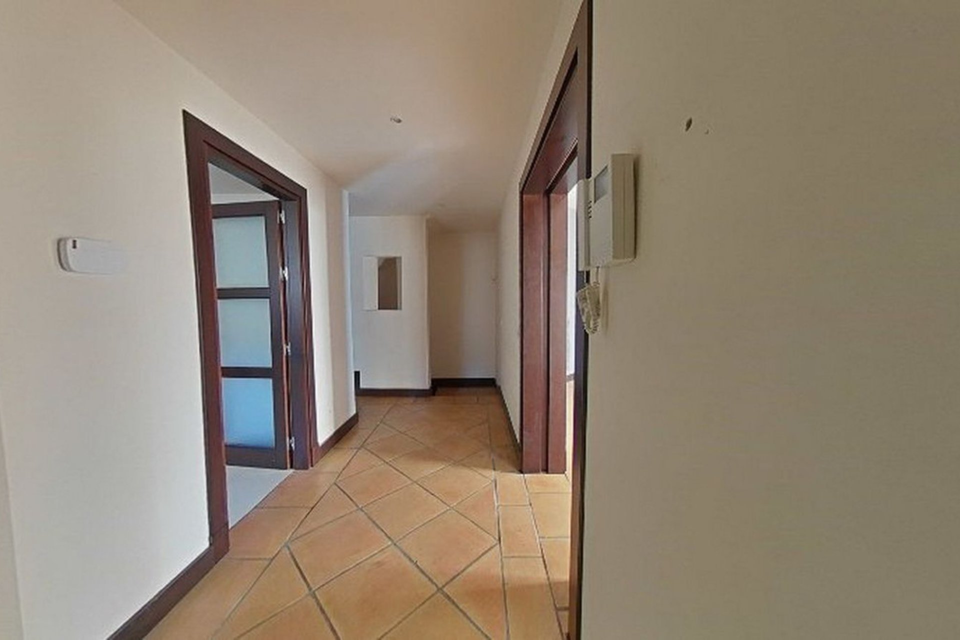 Resale - House - Townhouse - Benahavís - Benahavís Centro