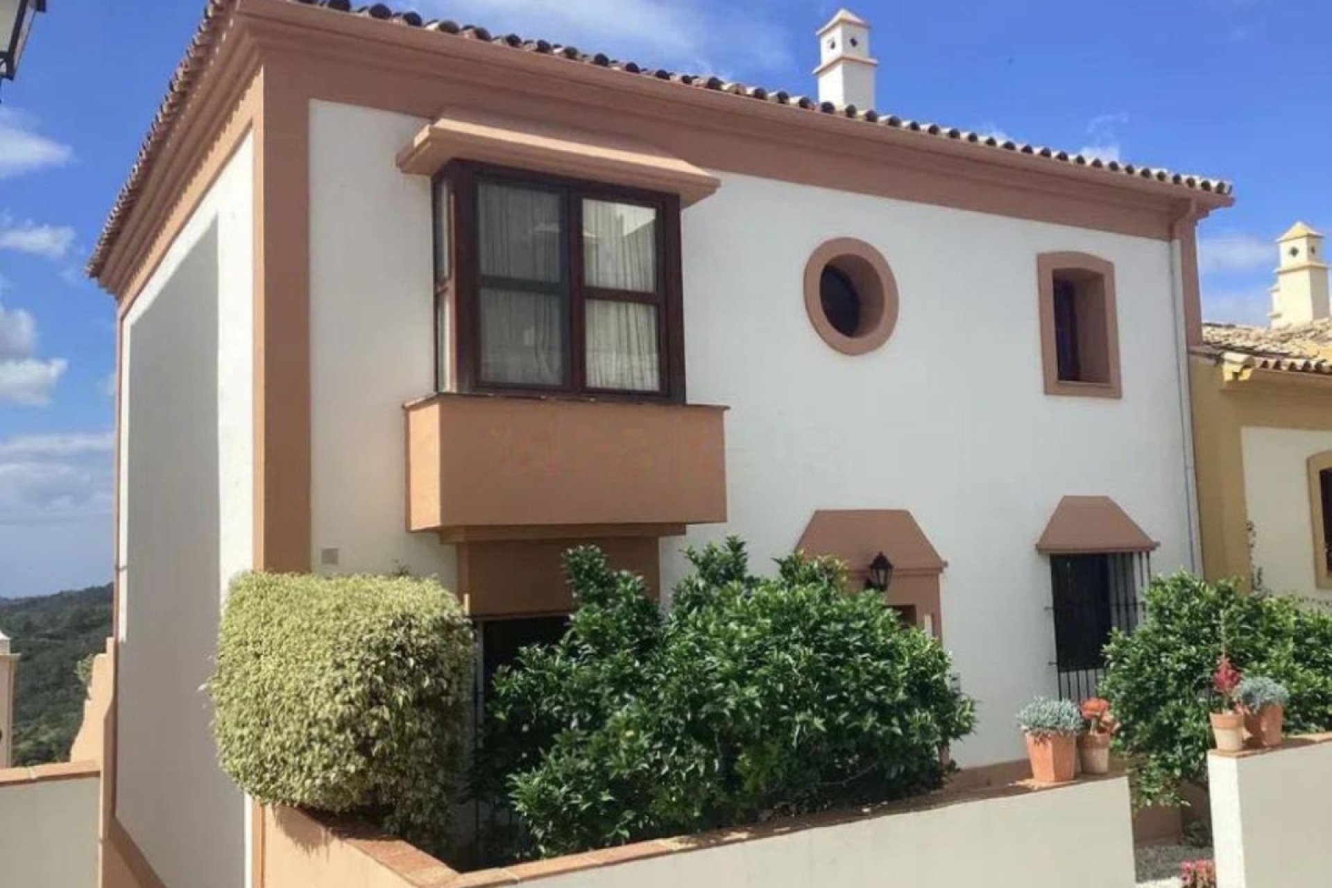 Resale - House - Townhouse - Benahavís - Benahavís Centro