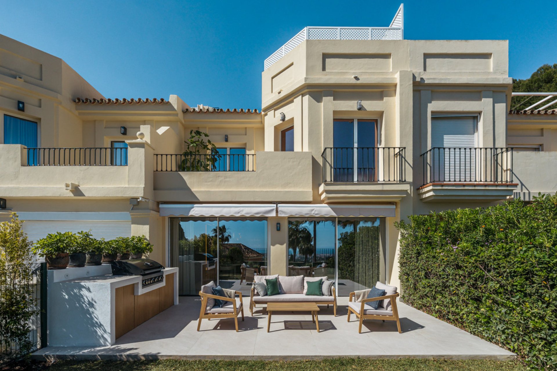 Resale - House - Townhouse - Benahavís - La Quinta