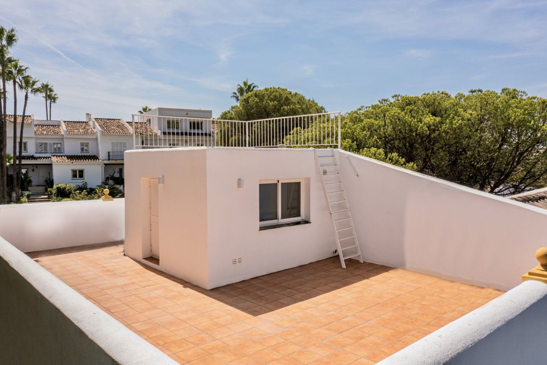 Resale - House - Townhouse - Benahavís - La Quinta