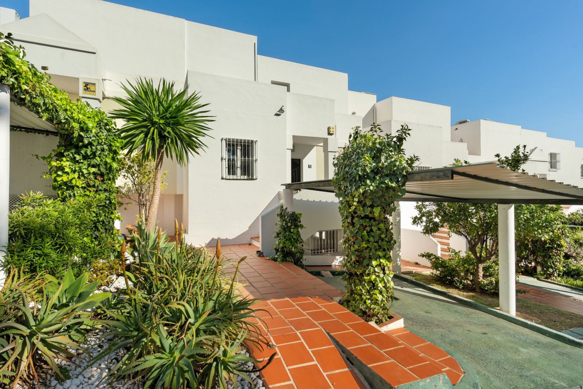 Resale - House - Townhouse - Benahavís - La Quinta