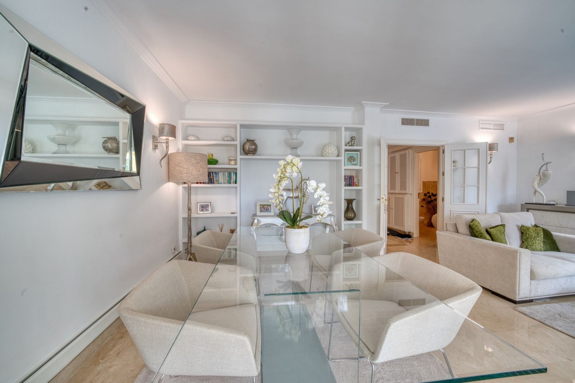 Resale - House - Townhouse - Benahavís - La Quinta