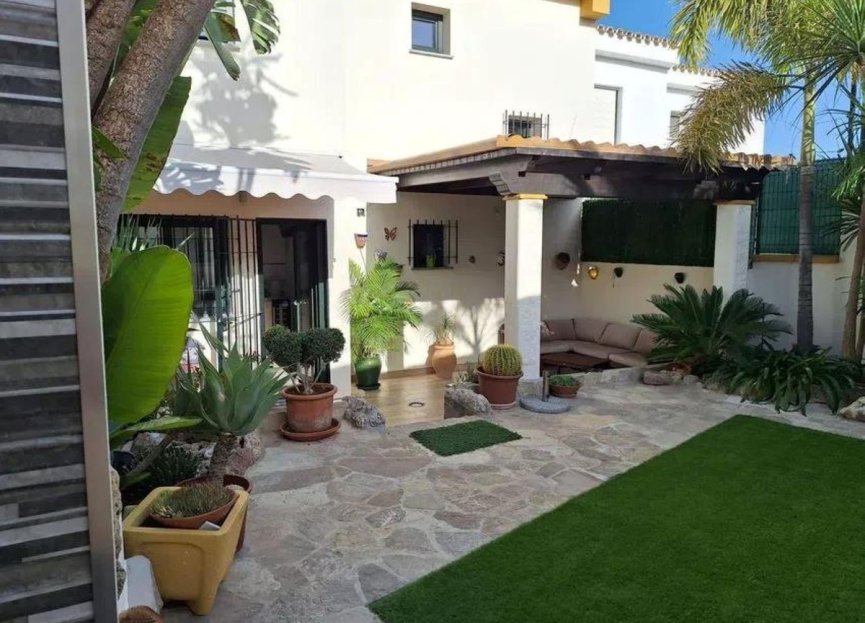 Resale - House - Townhouse - Benalmádena - Benalmadena Centro