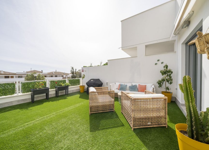 Resale - House - Townhouse - Benalmádena - Benalmadena Centro