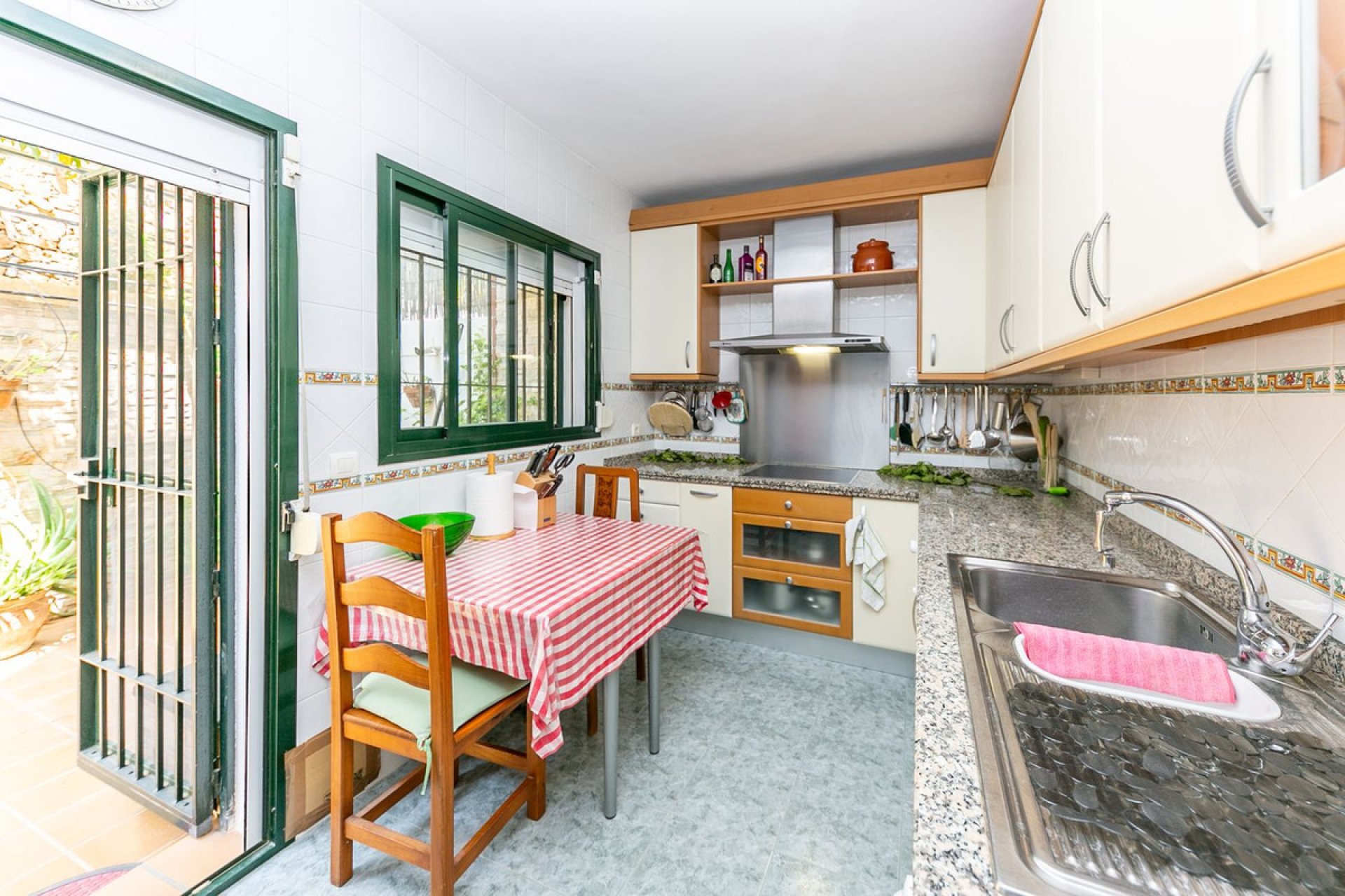 Resale - House - Townhouse - Benalmádena - Benalmadena Centro