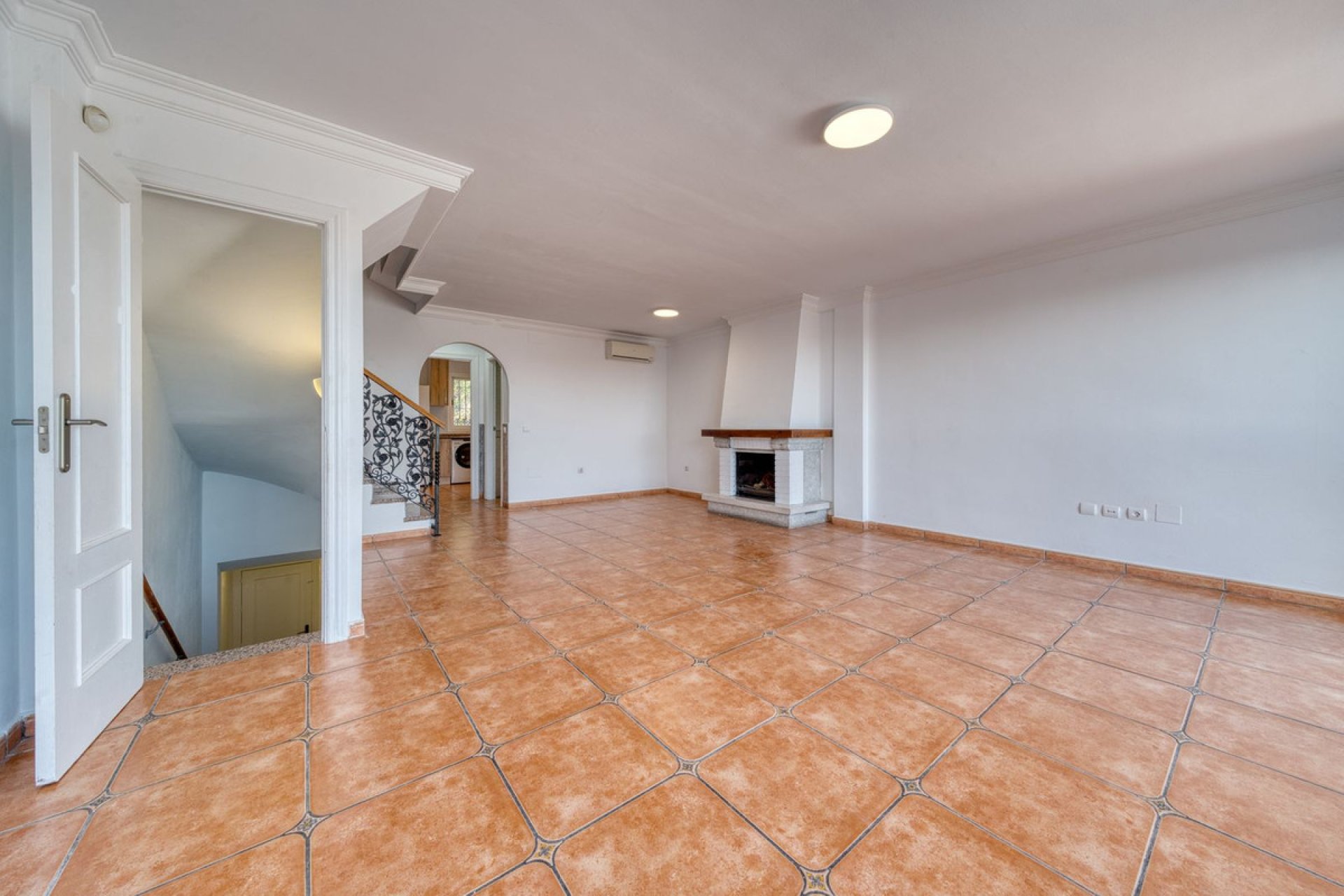 Resale - House - Townhouse - Benalmádena - Benalmadena Costa