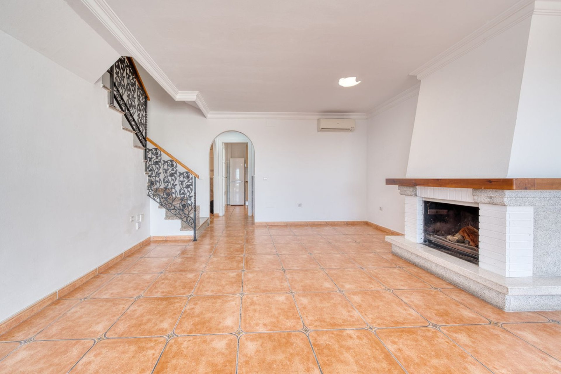 Resale - House - Townhouse - Benalmádena - Benalmadena Costa