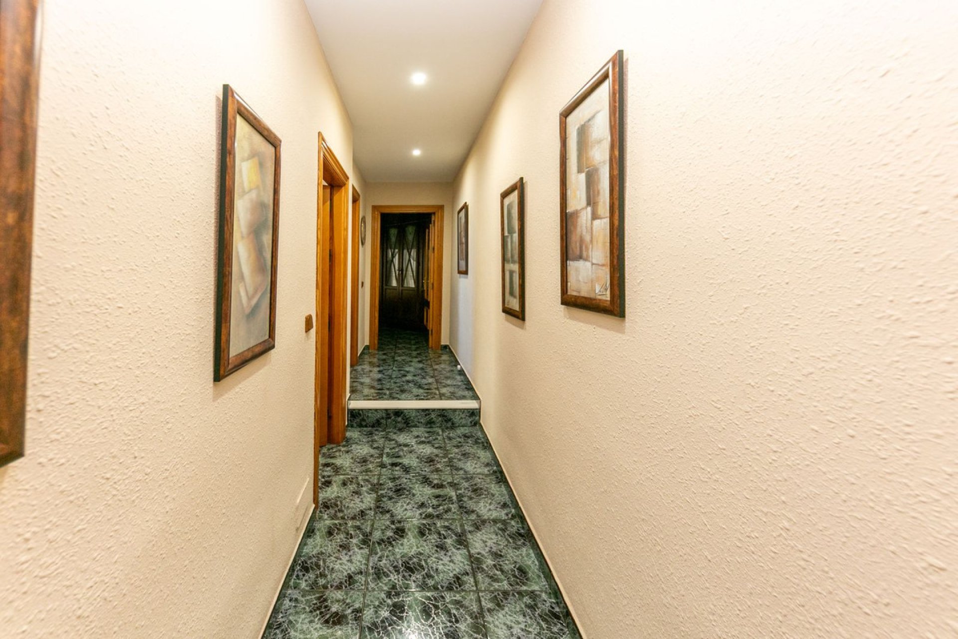 Resale - House - Townhouse - Benalmádena - Benalmadena Pueblo