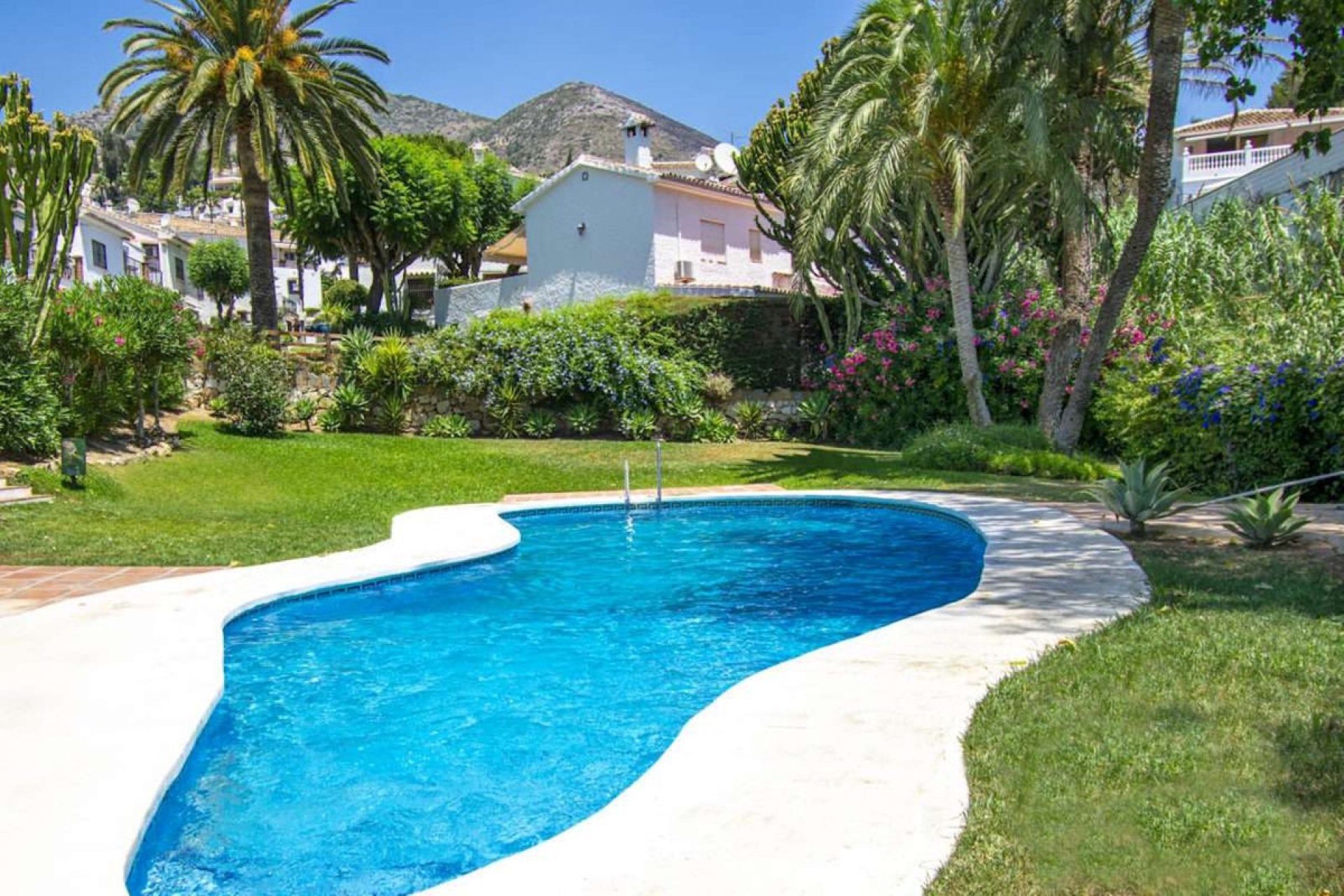 Resale - House - Townhouse - Benalmádena - La Capellania