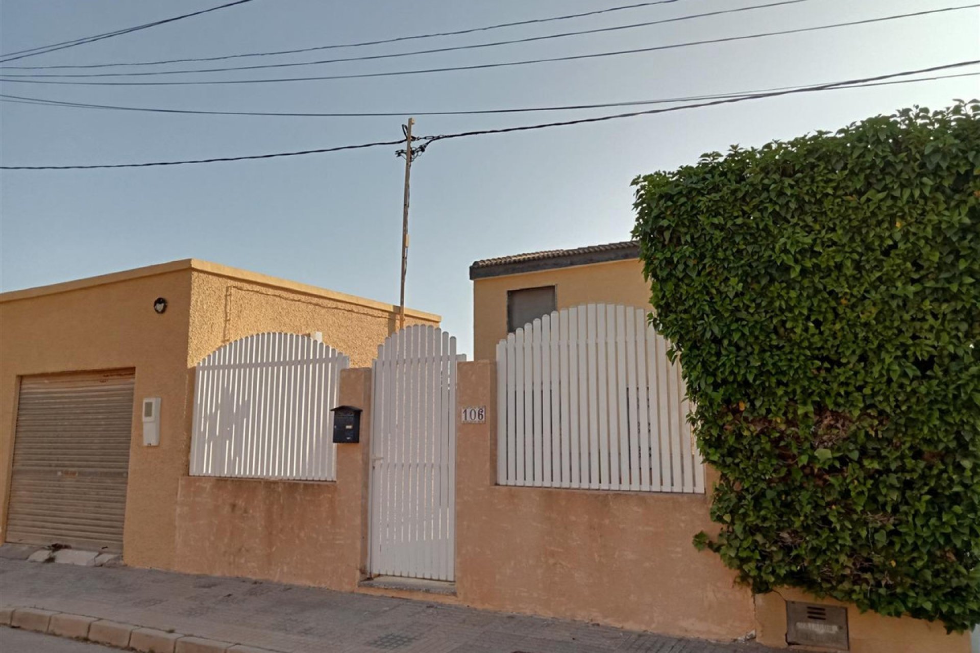 Resale - House - Townhouse - Cartagena - Los Urrutias