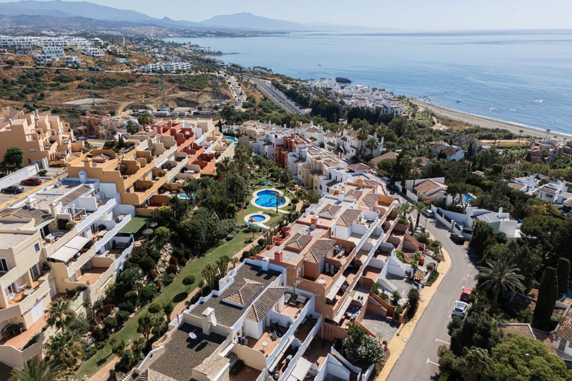 Resale - House - Townhouse - Casares - Casares Centro