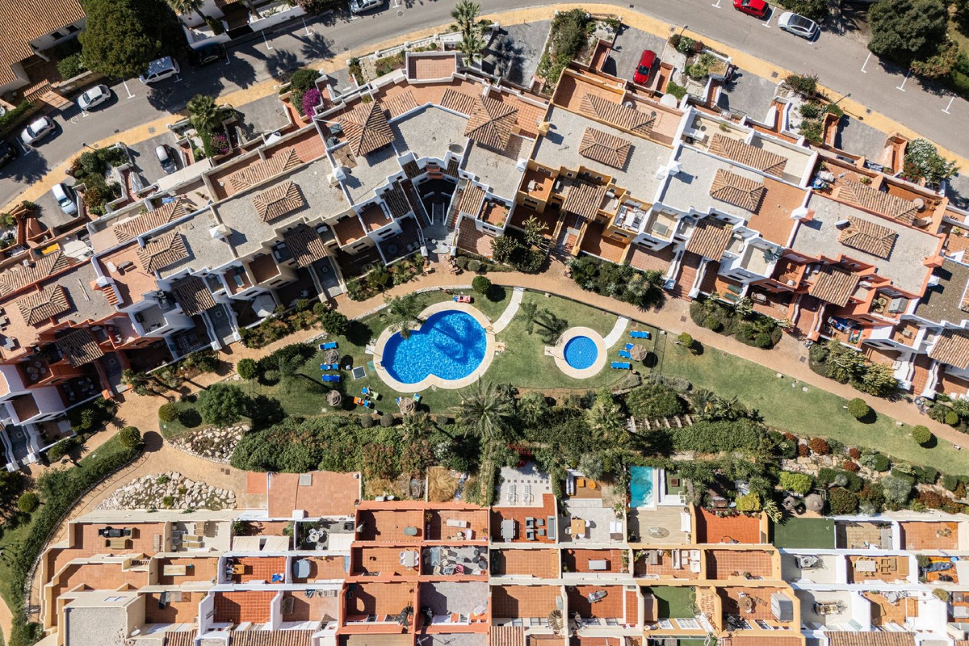 Resale - House - Townhouse - Casares - Casares Centro