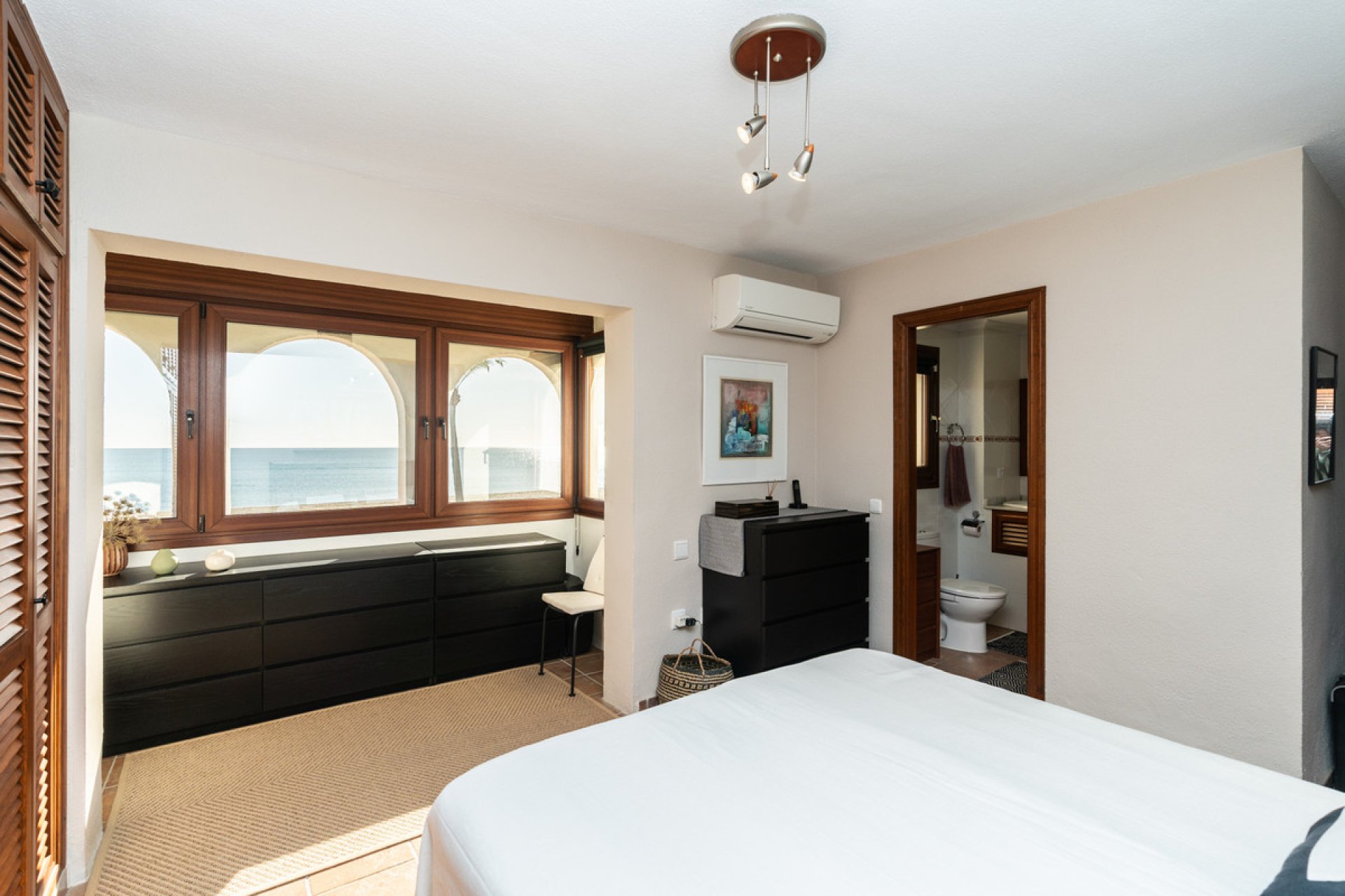 Resale - House - Townhouse - Casares - Casares Centro