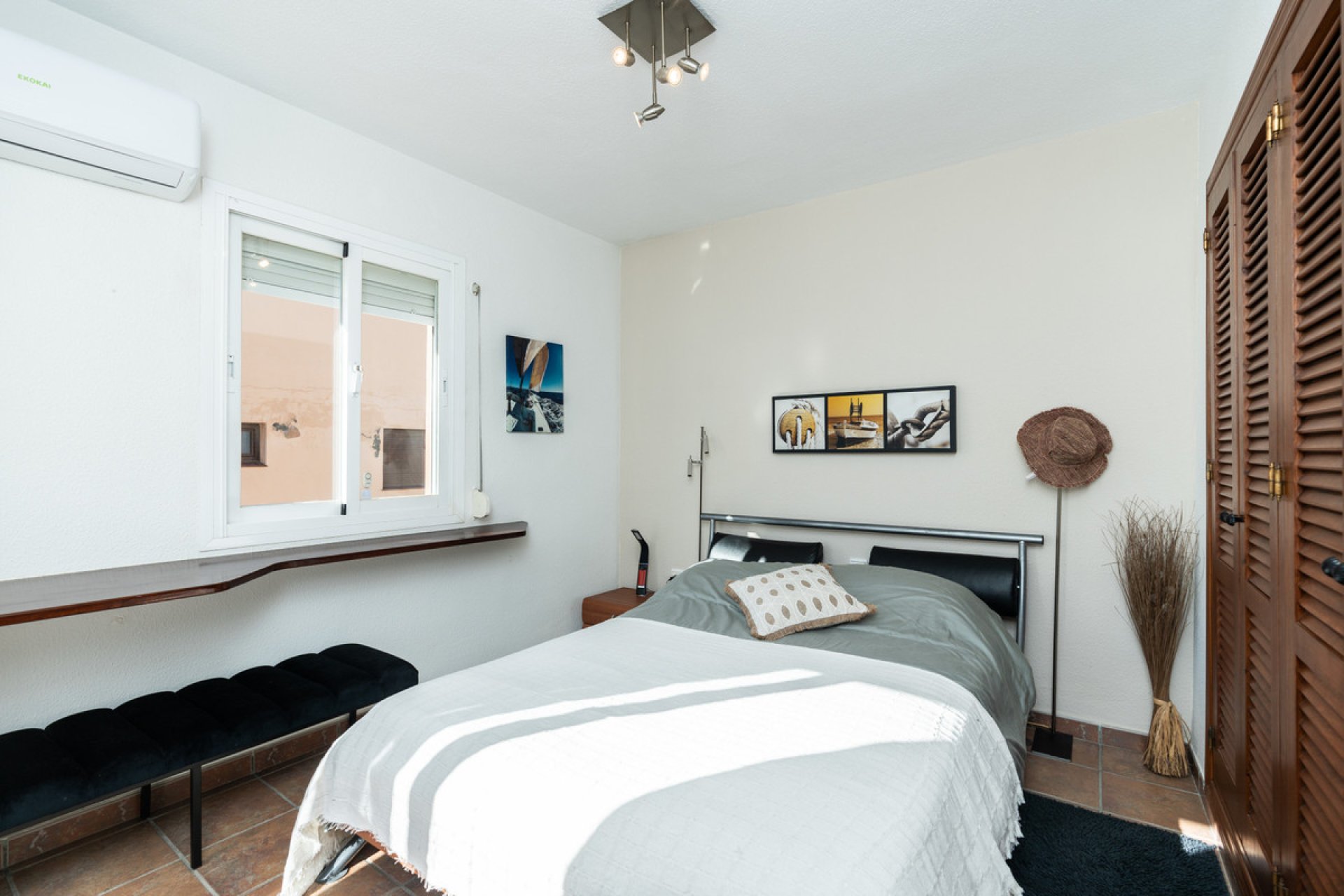 Resale - House - Townhouse - Casares - Casares Centro