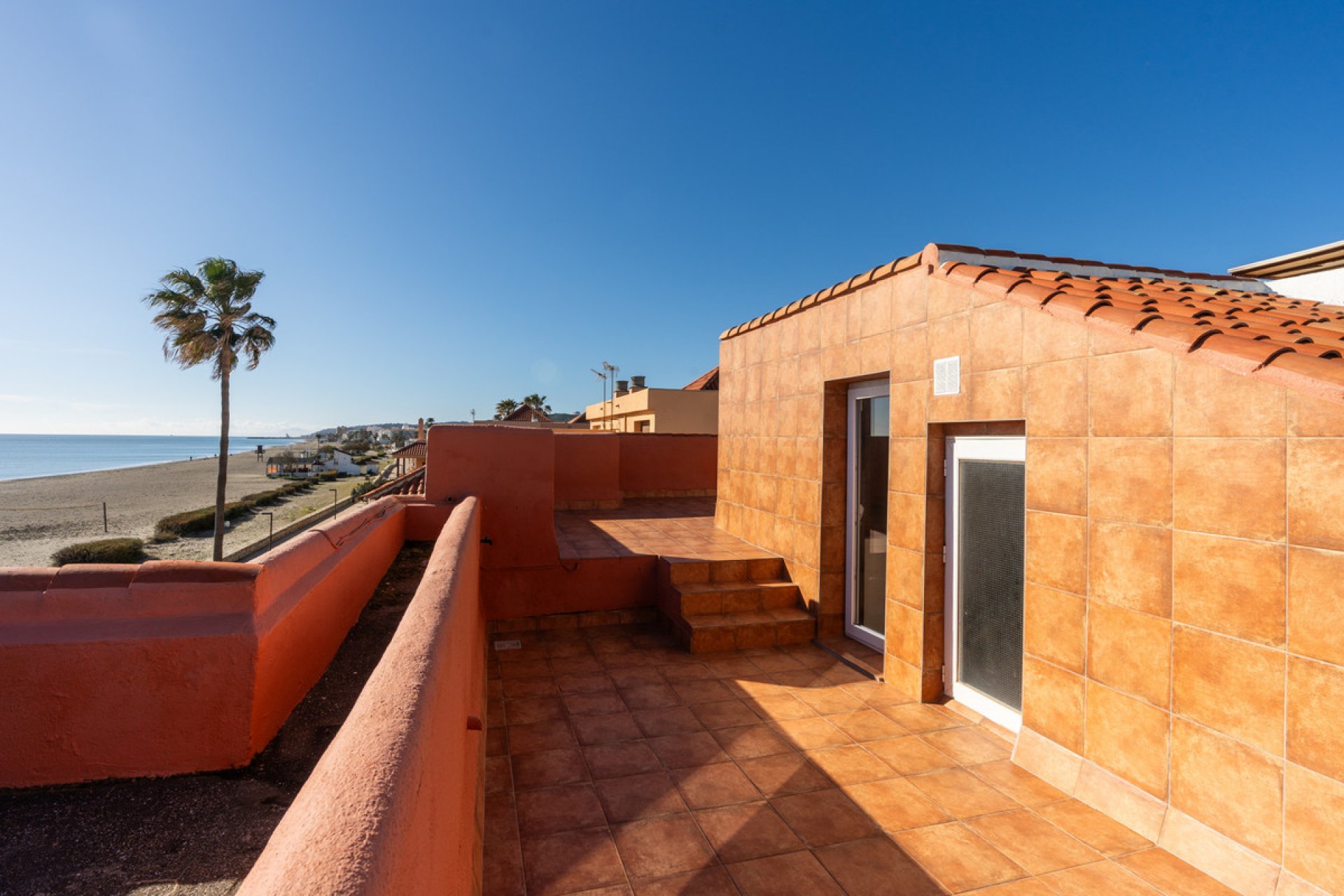 Resale - House - Townhouse - Casares - Casares Centro