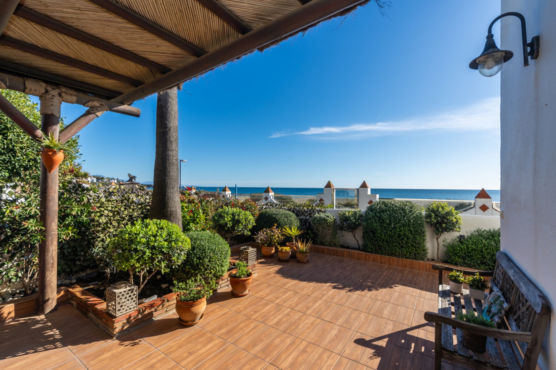 Resale - House - Townhouse - Casares - Casares Centro