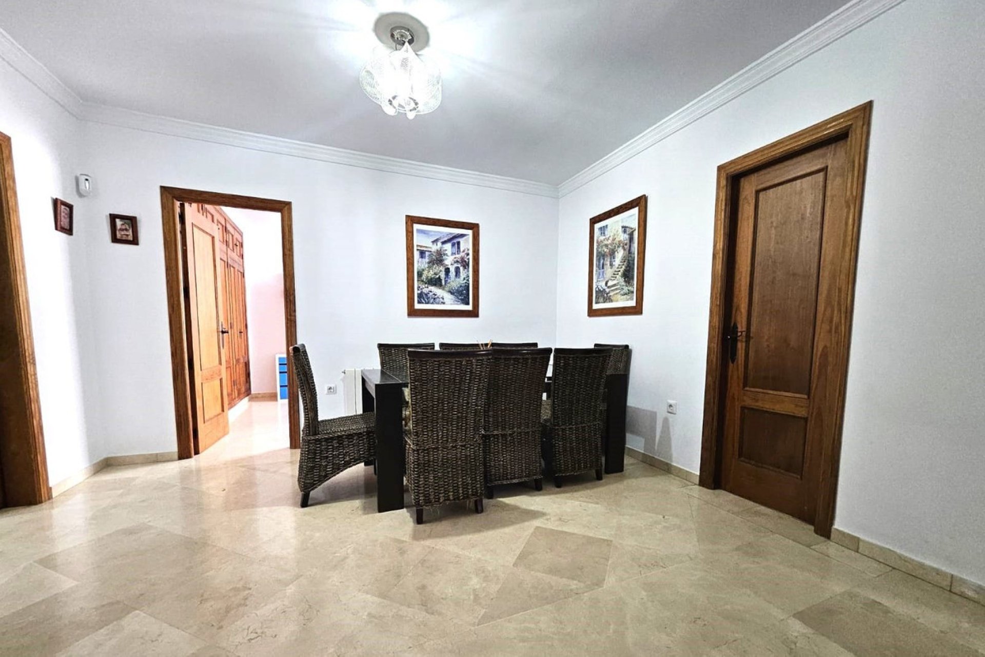 Resale - House - Townhouse - Casares - Casares Centro