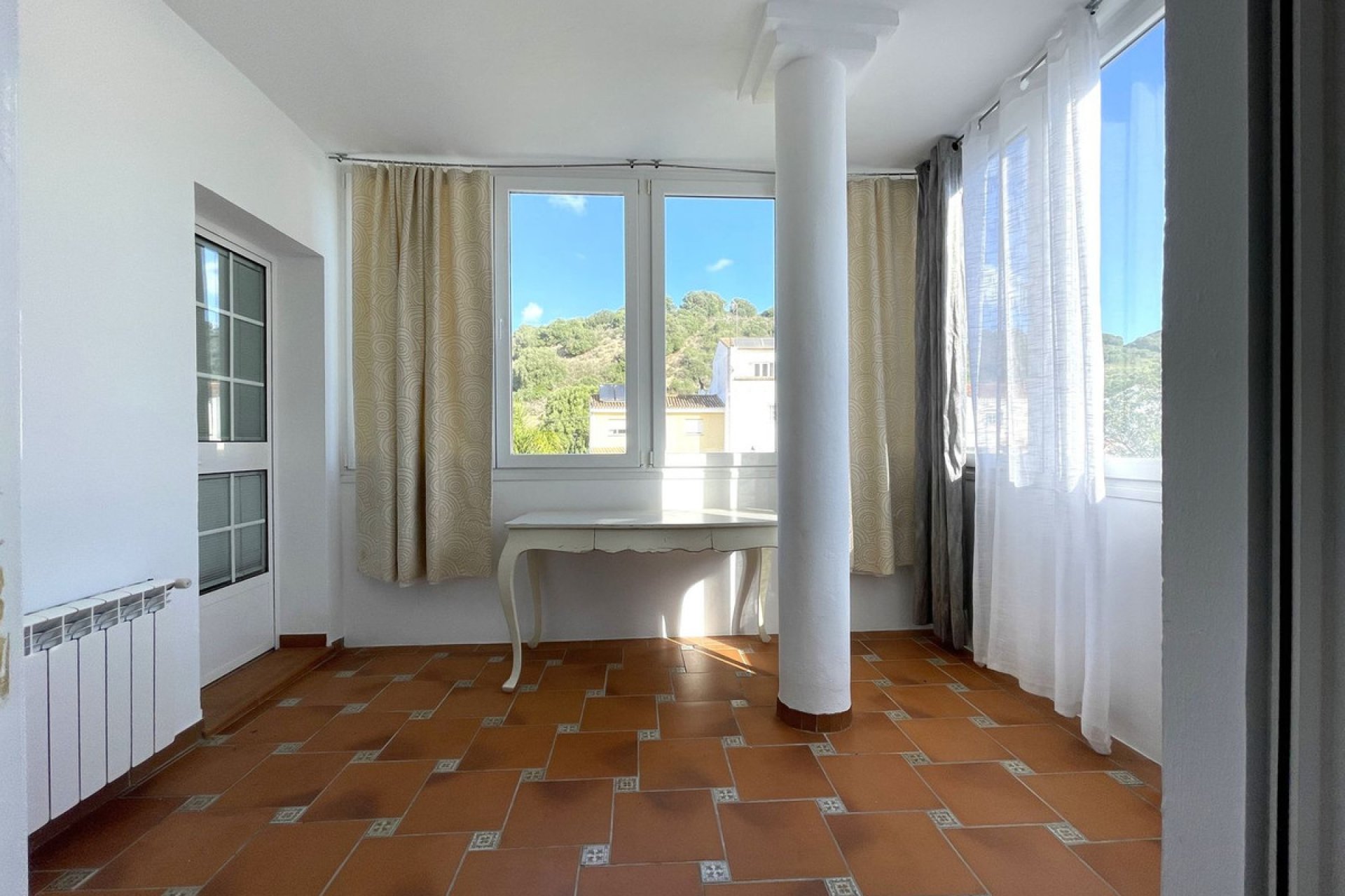 Resale - House - Townhouse - Casares - Casares Centro