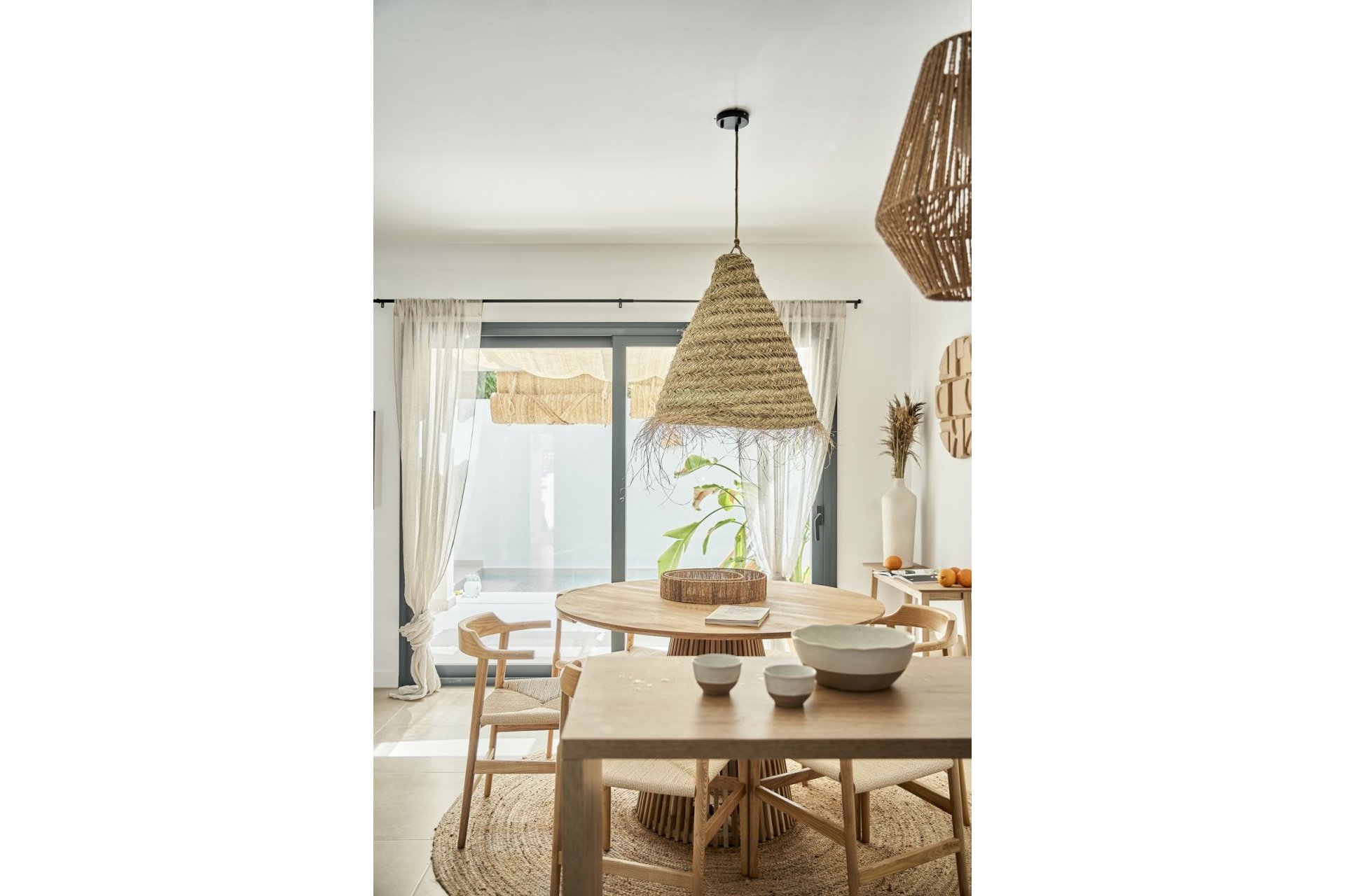 Resale - House - Townhouse - El Paraiso - El Paraíso