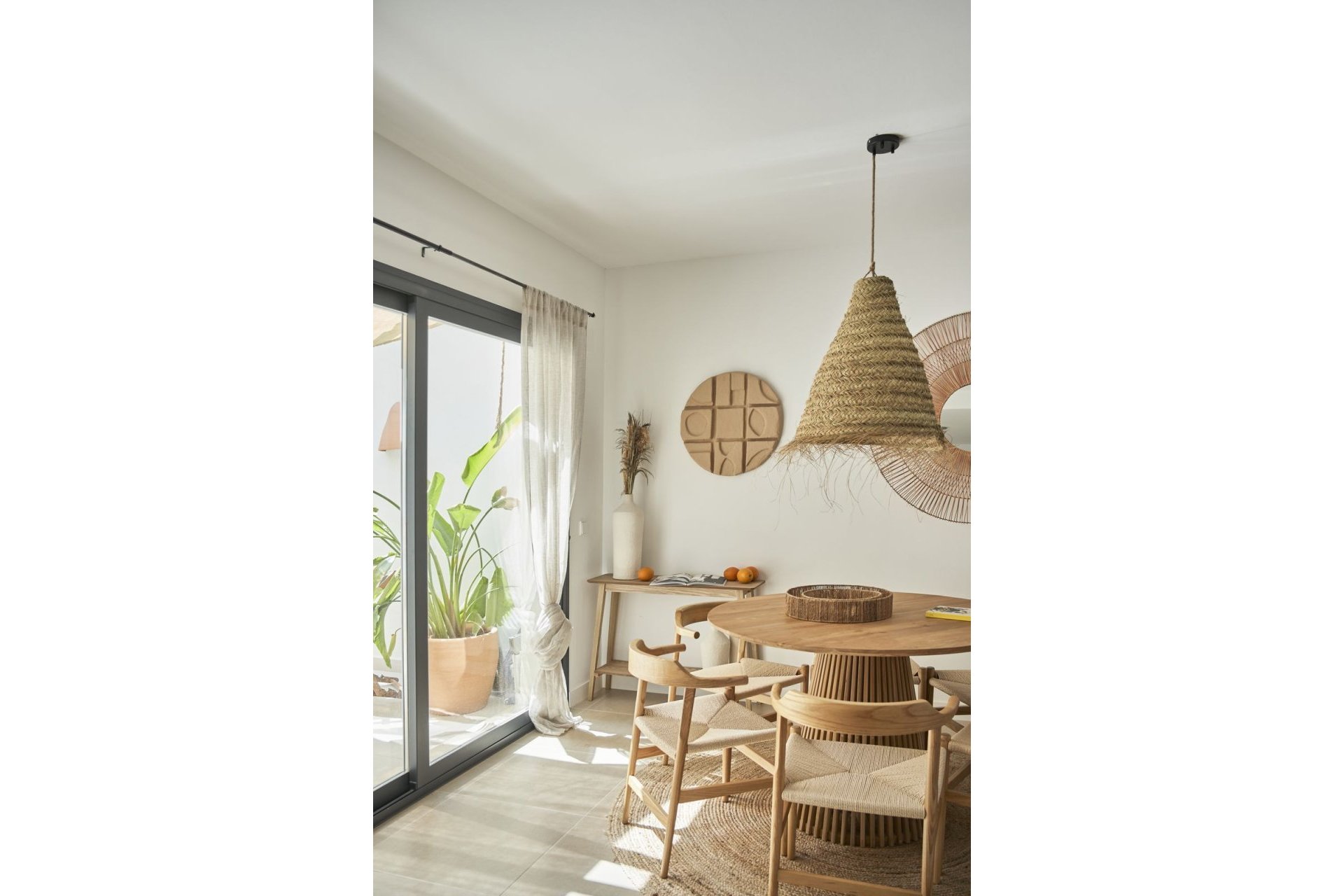 Resale - House - Townhouse - El Paraiso - El Paraíso