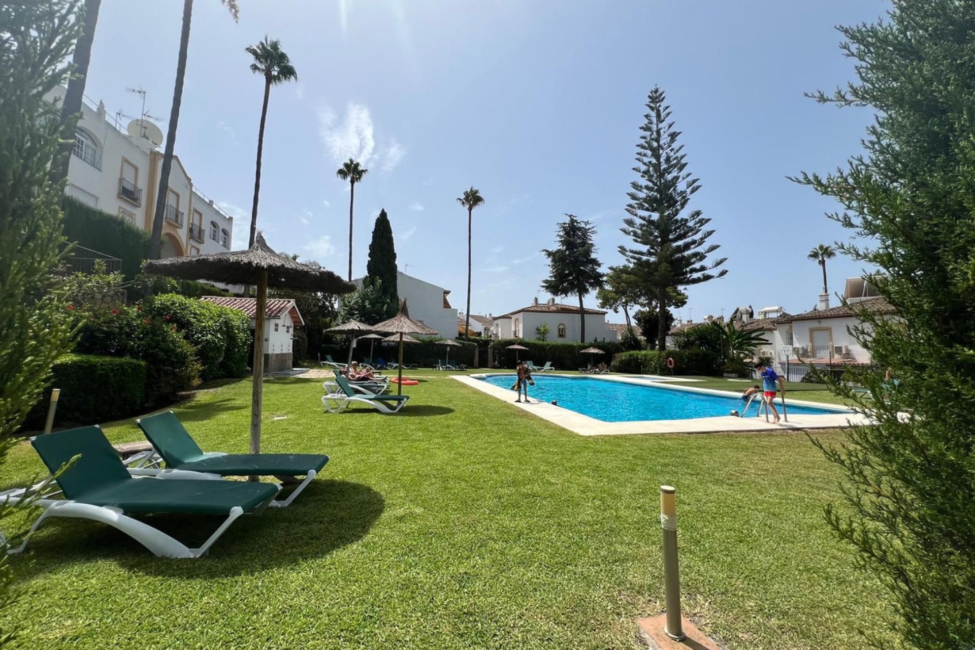 Resale - House - Townhouse - Estepona - Atalaya
