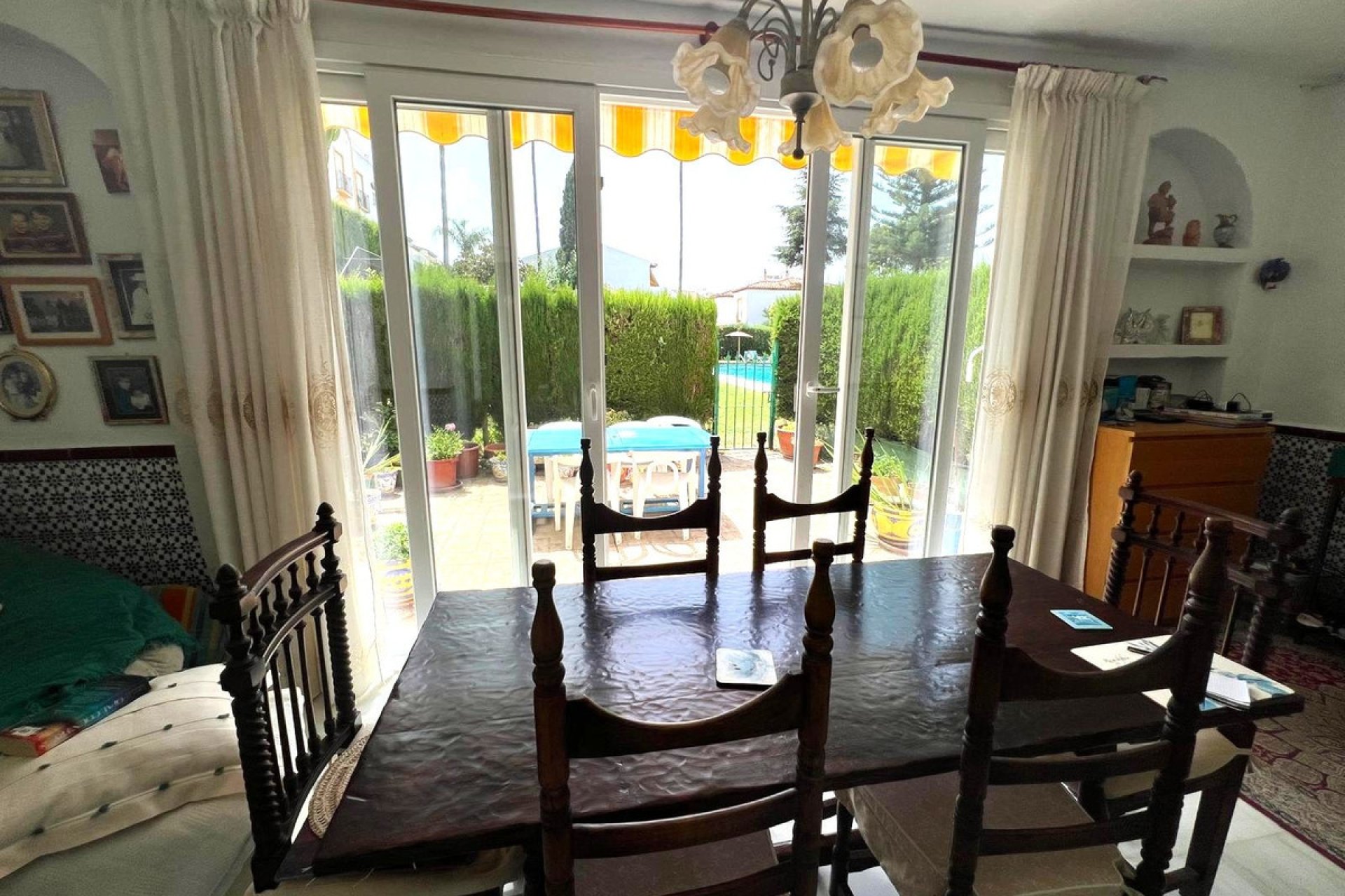 Resale - House - Townhouse - Estepona - Atalaya