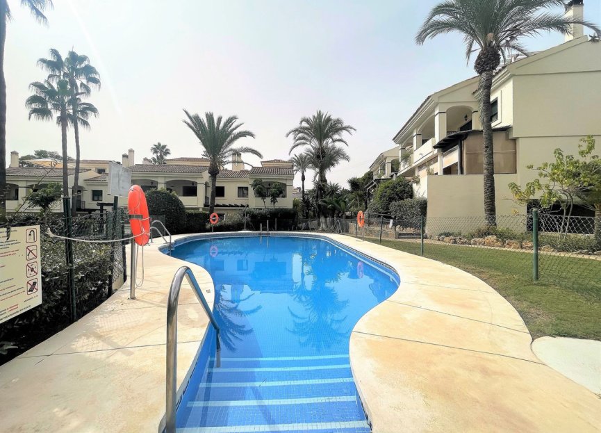 Resale - House - Townhouse - Estepona - Atalaya