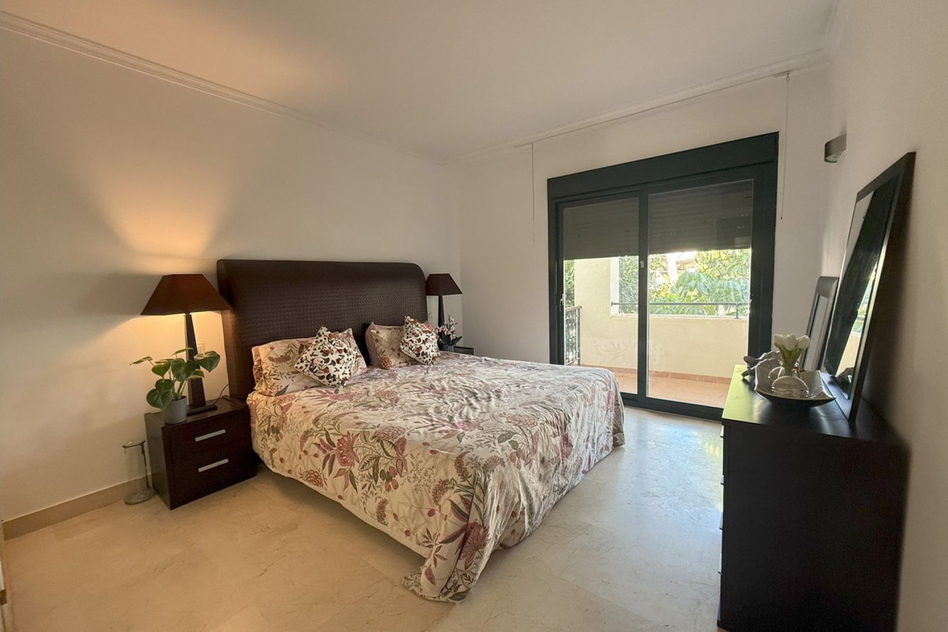 Resale - House - Townhouse - Estepona - Atalaya