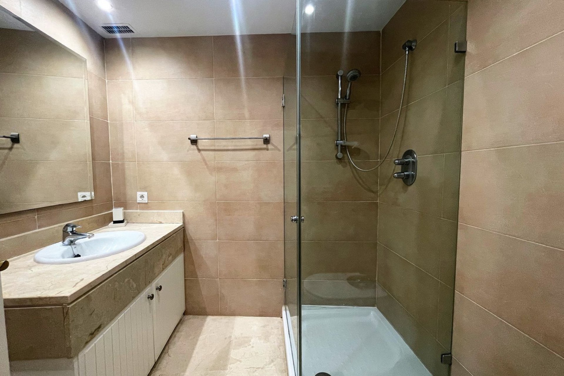 Resale - House - Townhouse - Estepona - Atalaya