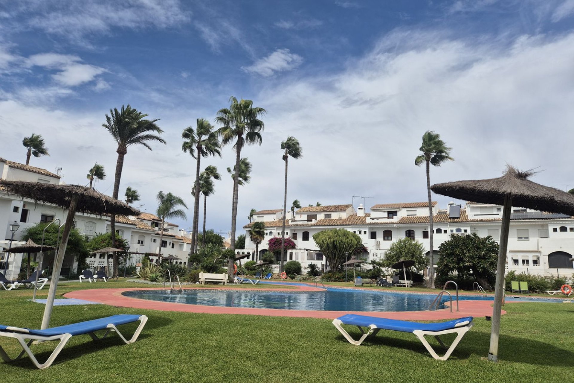 Resale - House - Townhouse - Estepona - Atalaya