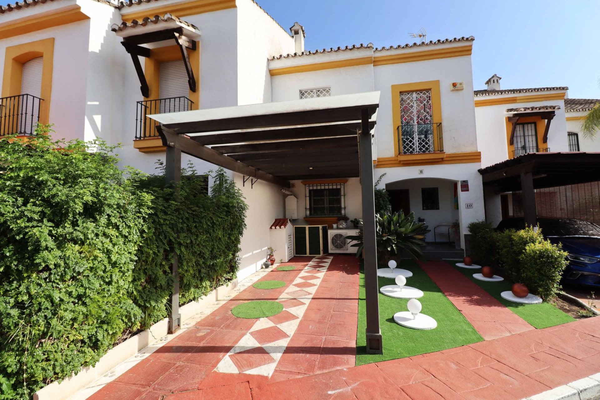 Resale - House - Townhouse - Estepona - Atalaya