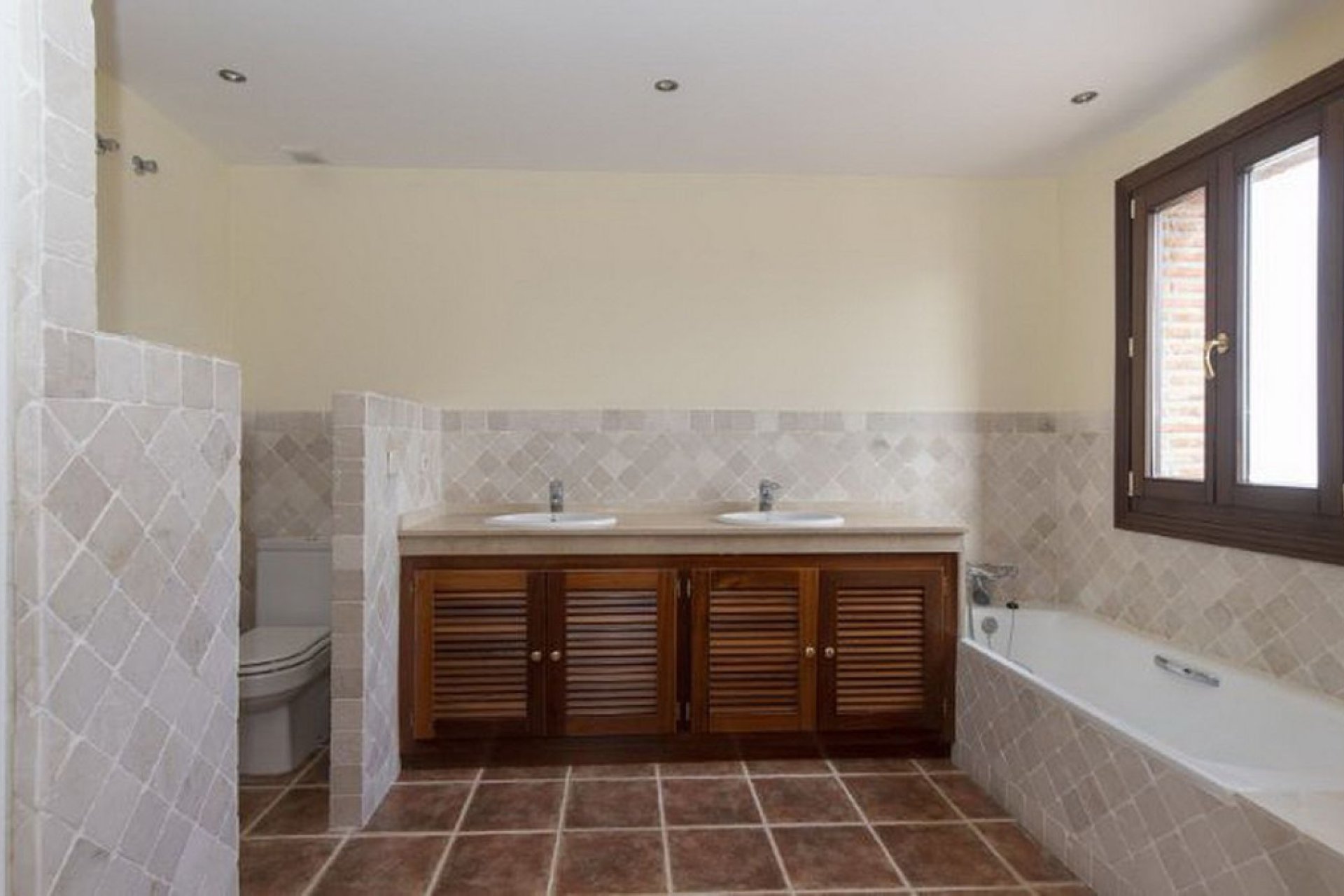 Resale - House - Townhouse - Estepona - Atalaya